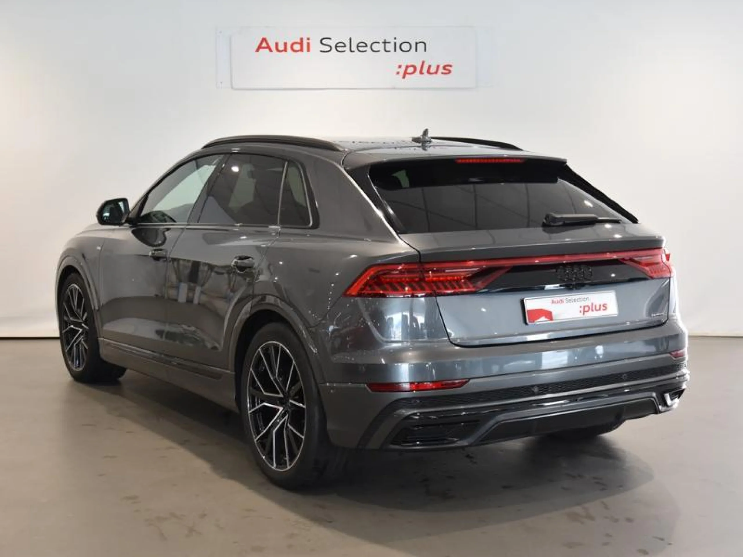 AUDI Q8 BLACK LINE PLUS 50 TDI 210KW QUATTRO TIP - Foto 2