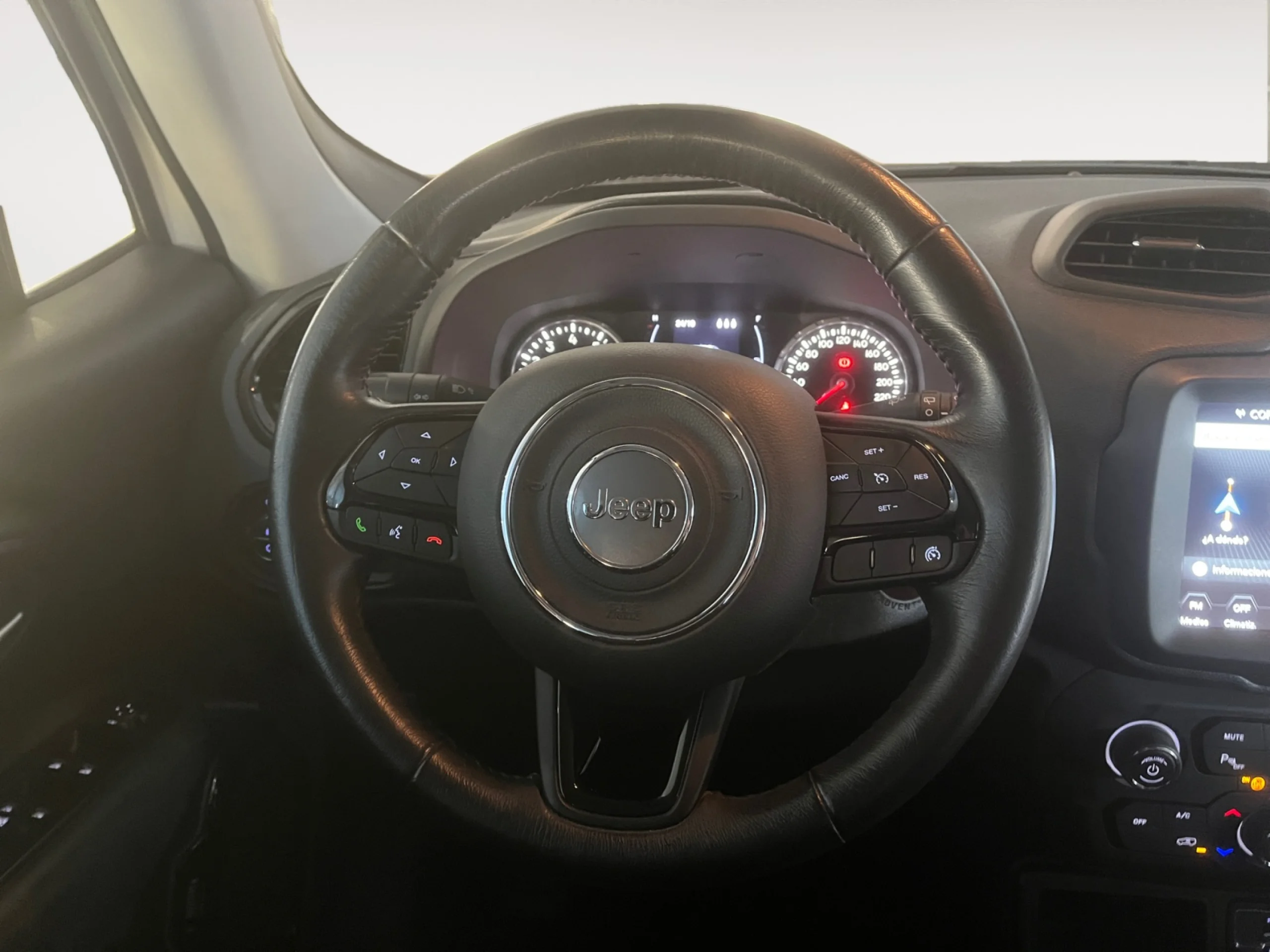 JEEP RENEGADE 1.0G 88KW NIGHT EAGLE 4X2 - Foto 11