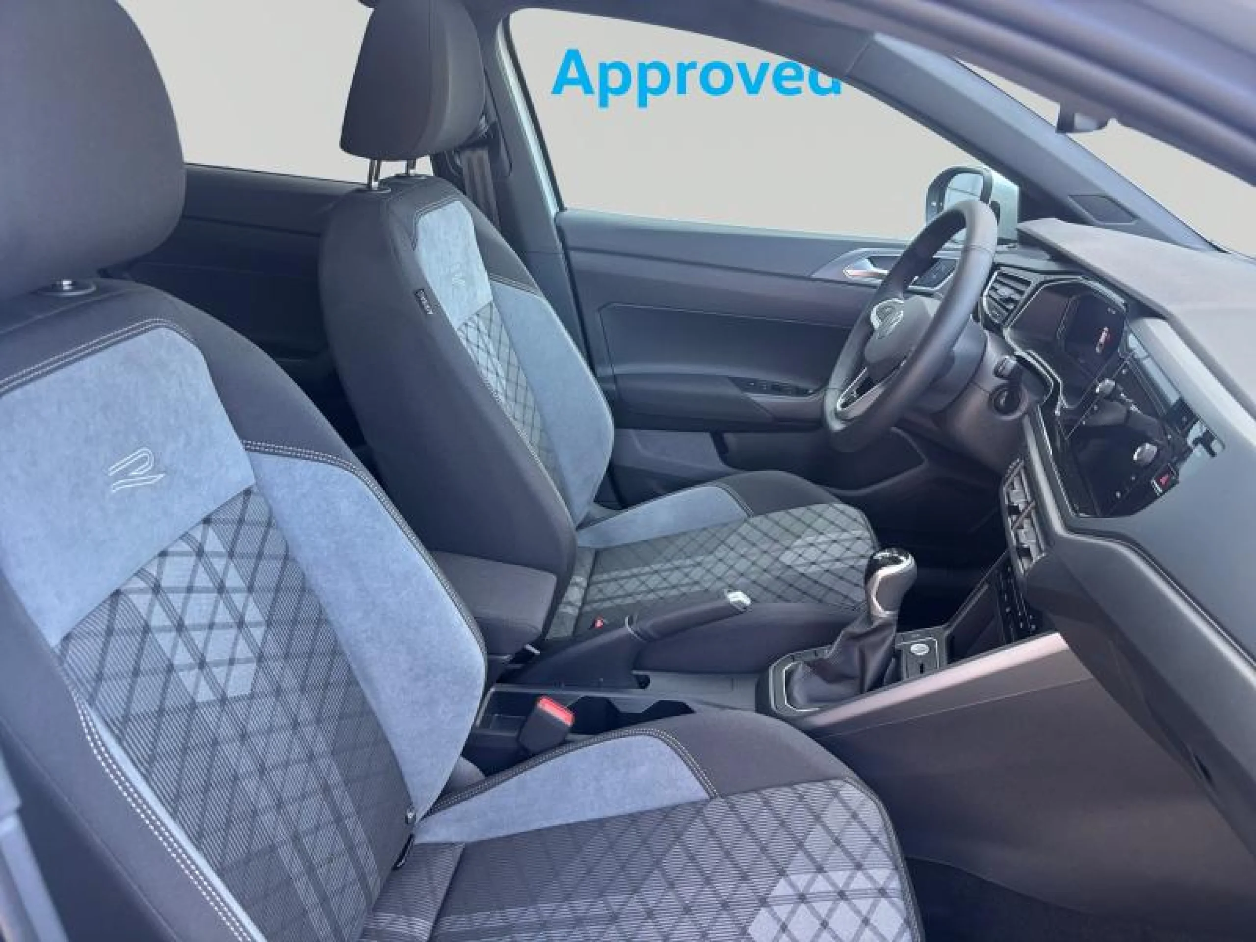 VOLKSWAGEN TAIGO R LINE 1.0 TSI 85KW (116CV) - Foto 5