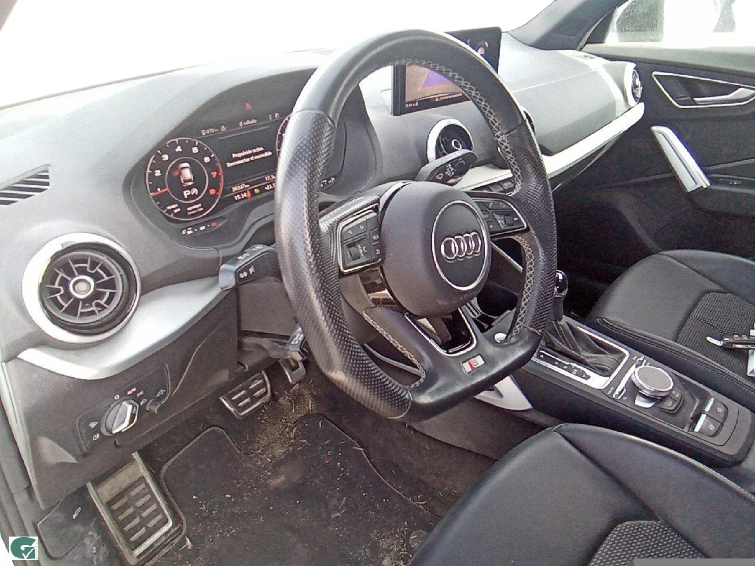 AUDI Q2 BLACK LINE 35 TFSI 110KW S TRONIC - Foto 4