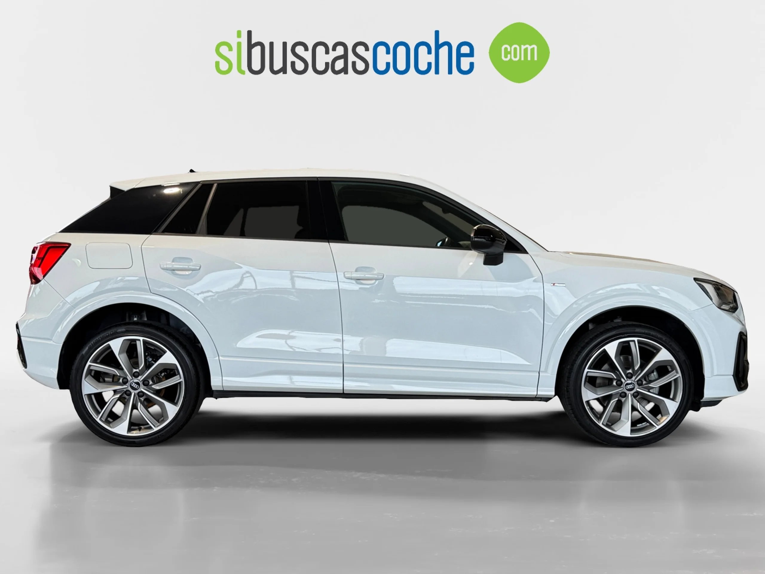 AUDI Q2 BLACK LINE 35 TFSI 110KW S TRONIC - Foto 3