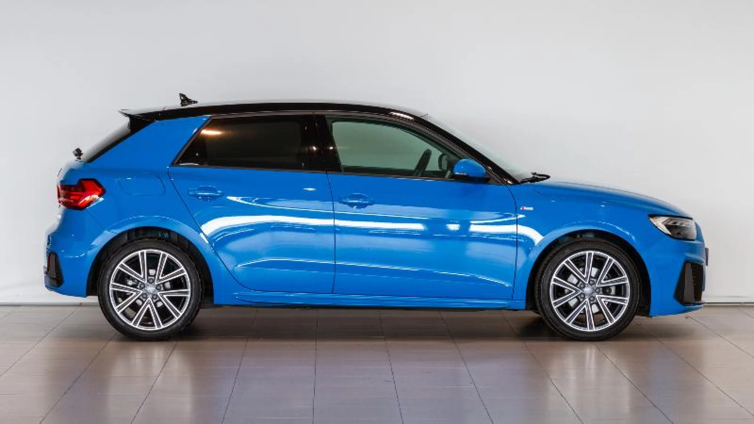 AUDI A1 S LINE 30 TFSI 85KW (116CV) SPORTBACK - Foto 3