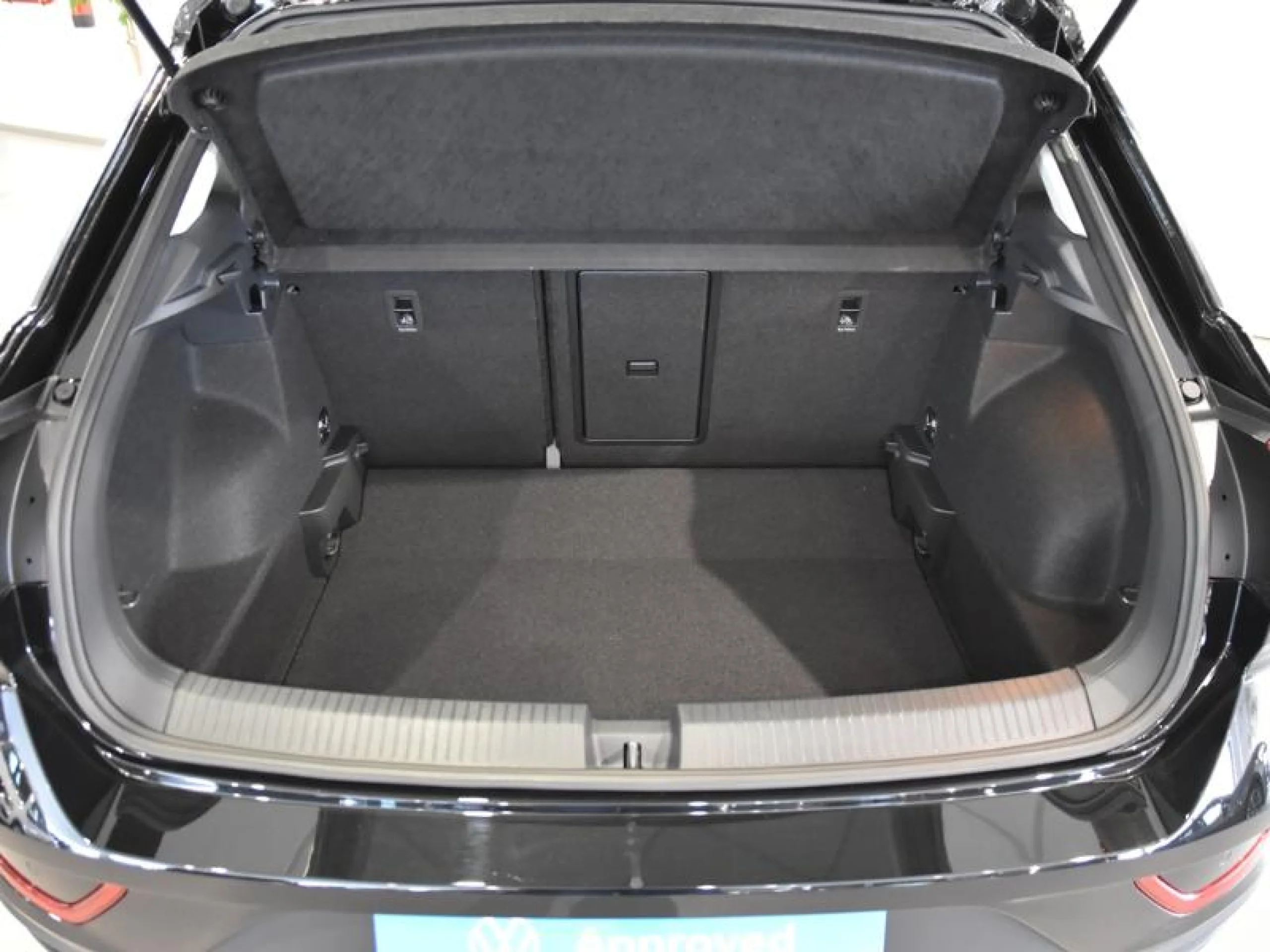 VOLKSWAGEN T ROC T ROC MÁS 1.0 TSI 85 KW (116 CV)  6 VEL. - Foto 7