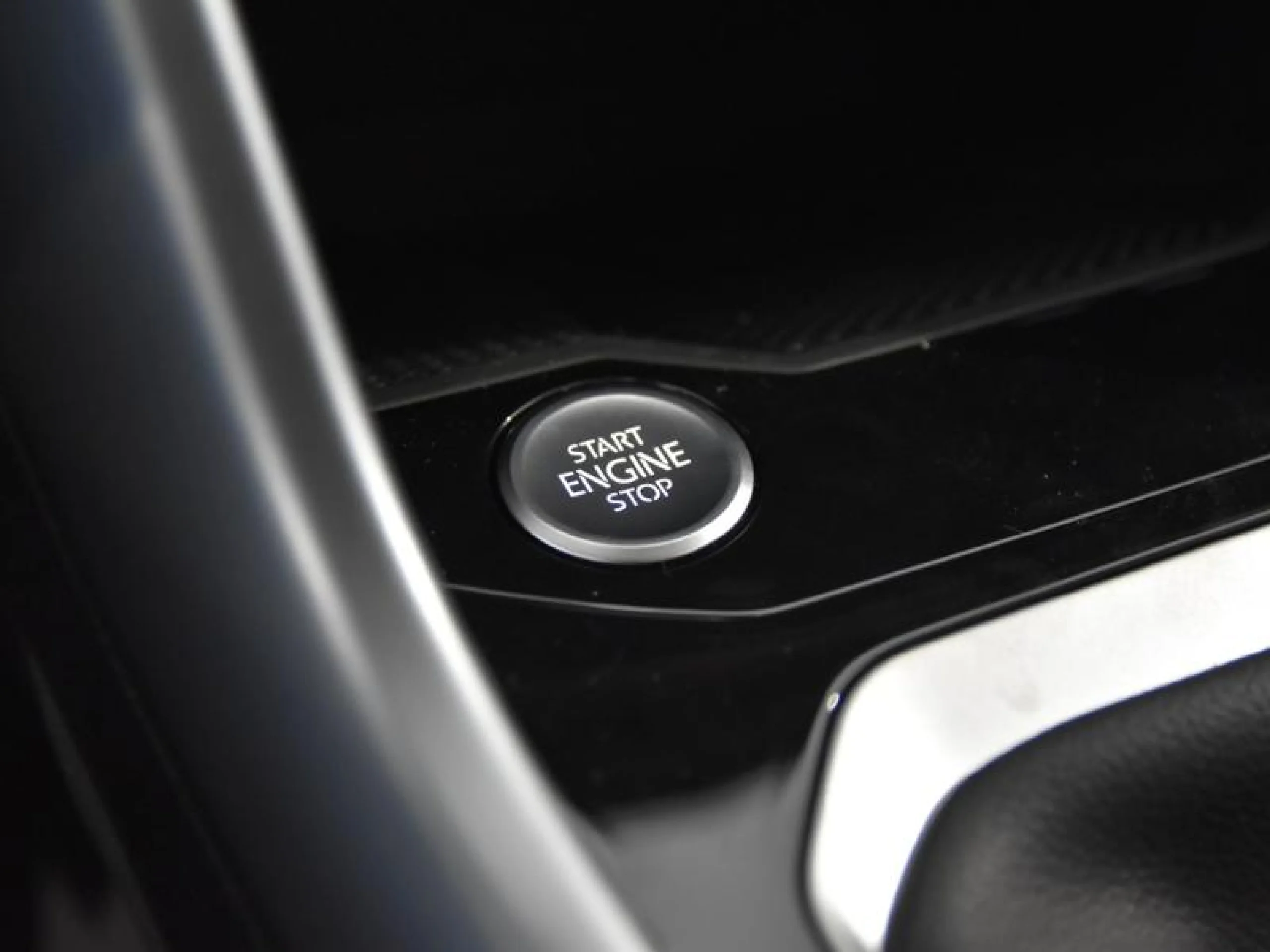 VOLKSWAGEN T ROC T ROC MÁS 1.0 TSI 85 KW (116 CV)  6 VEL. - Foto 11