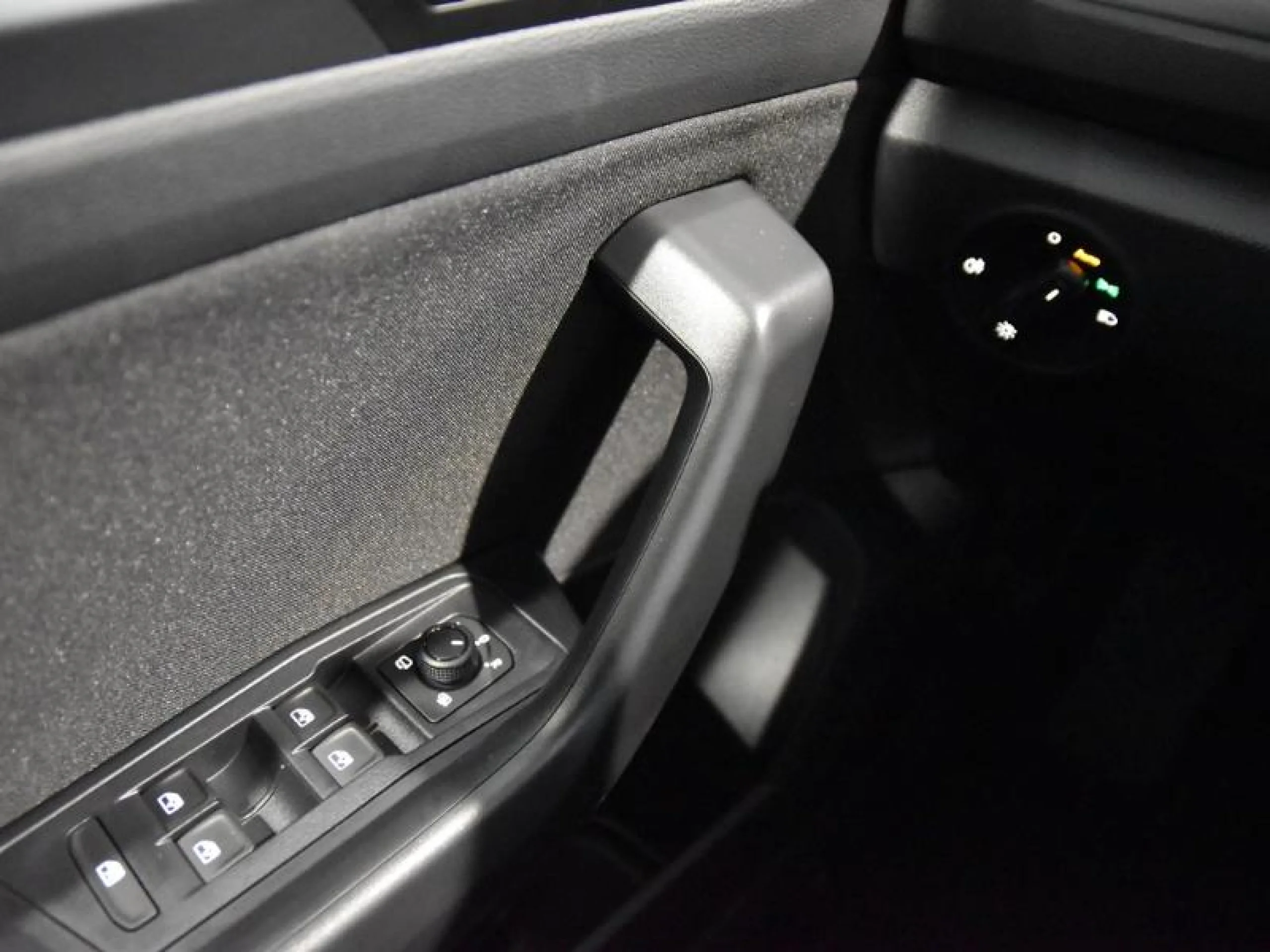 VOLKSWAGEN T ROC T ROC MÁS 1.0 TSI 85 KW (116 CV)  6 VEL. - Foto 17