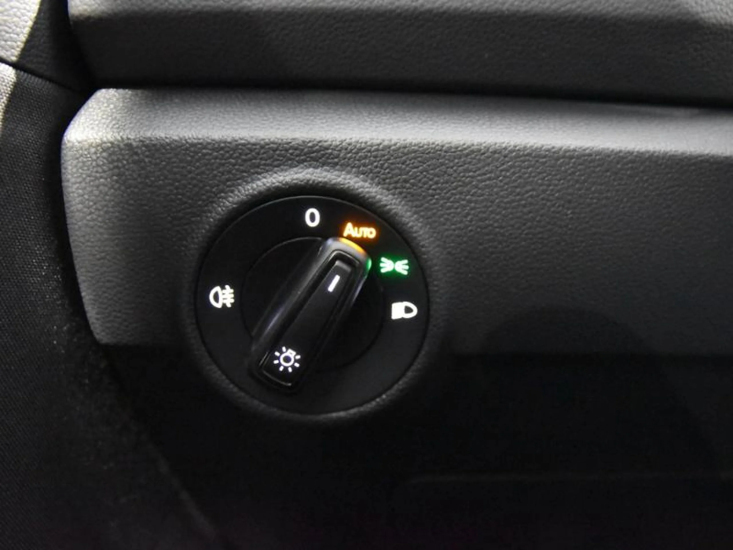 VOLKSWAGEN T ROC T ROC MÁS 1.0 TSI 85 KW (116 CV)  6 VEL. - Foto 18