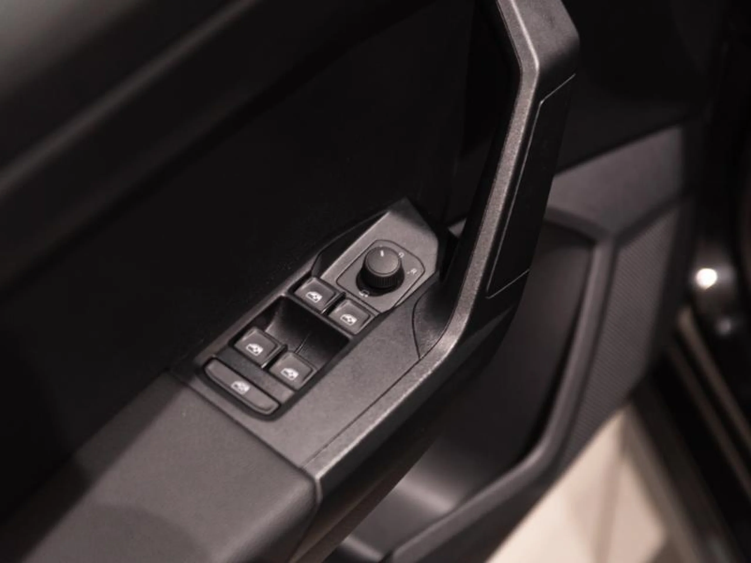 SEAT ARONA 1.0 TSI 81KW DSG STYLE XL - Foto 10