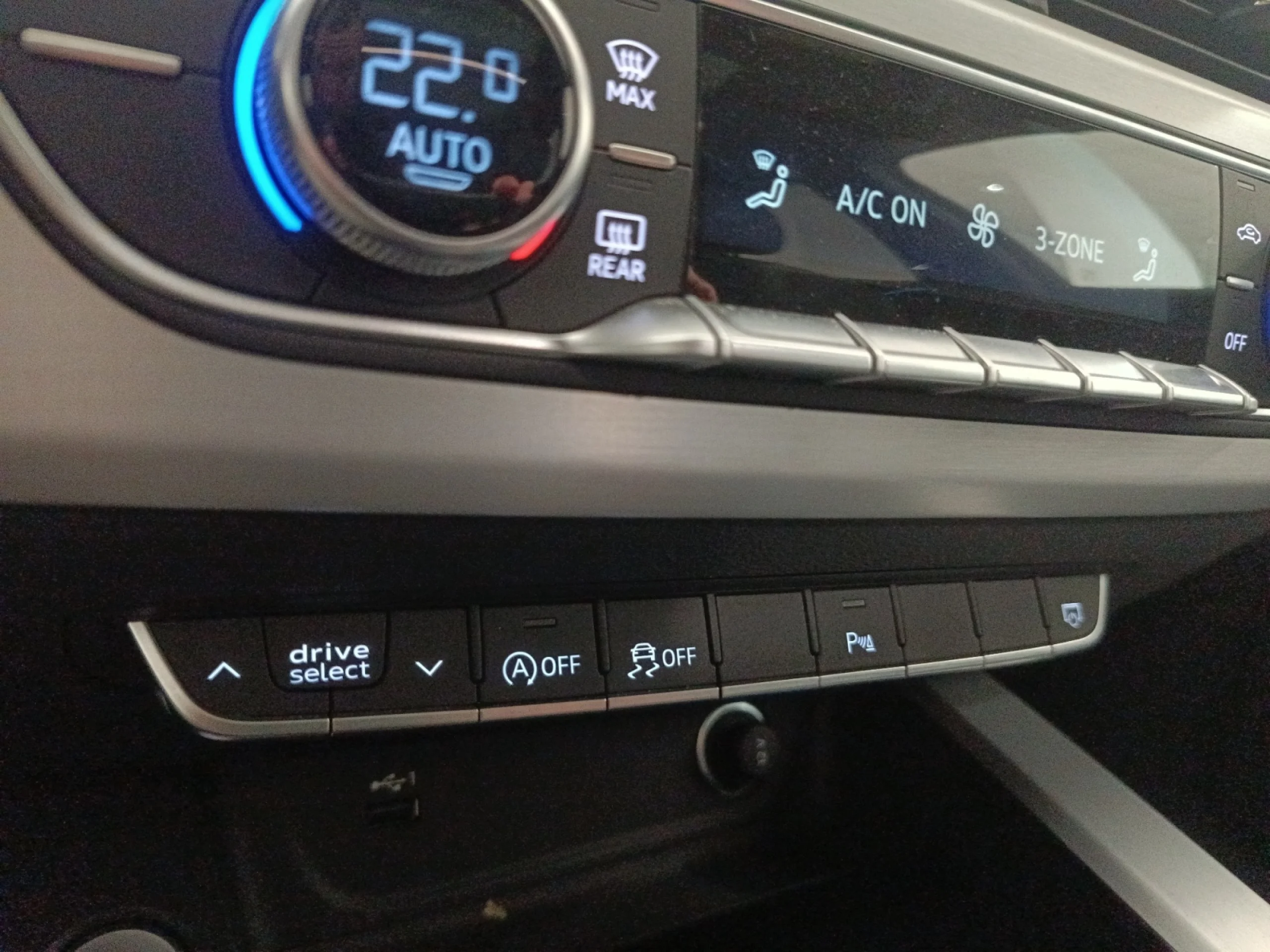 AUDI A4 AVANT S LINE 35 TDI 120KW S TRONIC - Foto 12