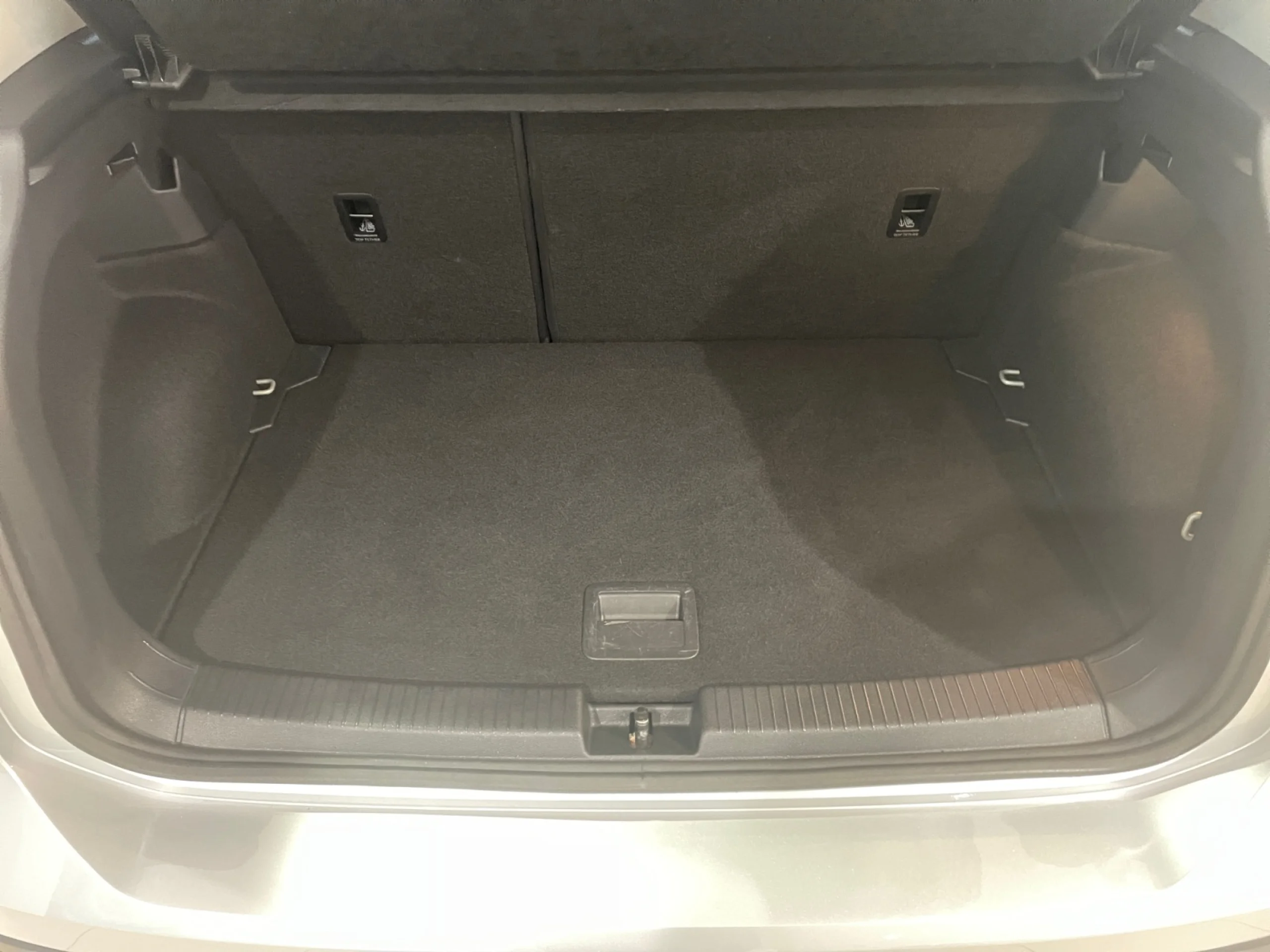 VOLKSWAGEN T CROSS ADVANCE 1.0 TSI 81KW (110CV) - Foto 7