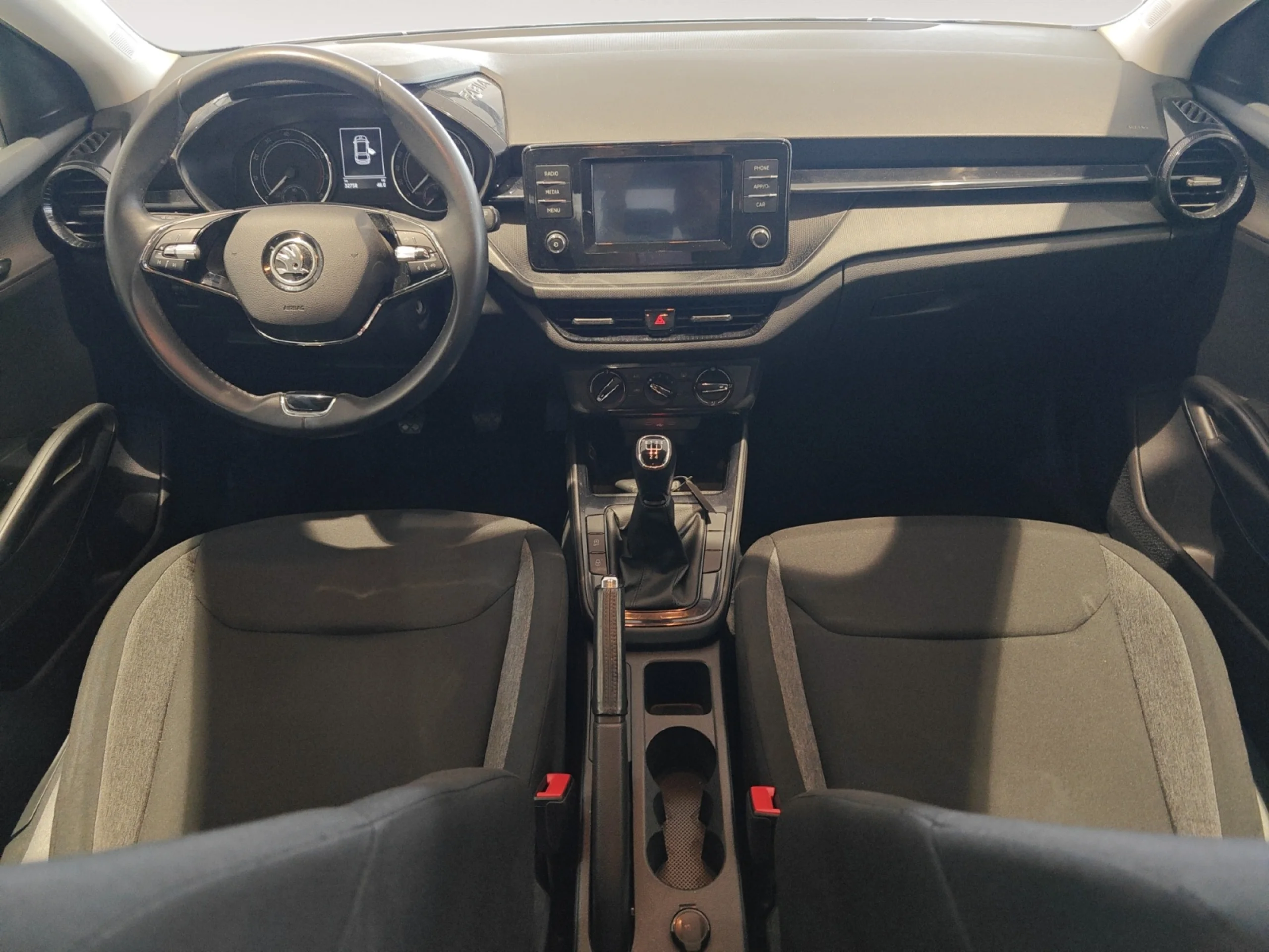 SKODA FABIA 1.0 MPI 59KW (80CV) ACTIVE - Foto 4