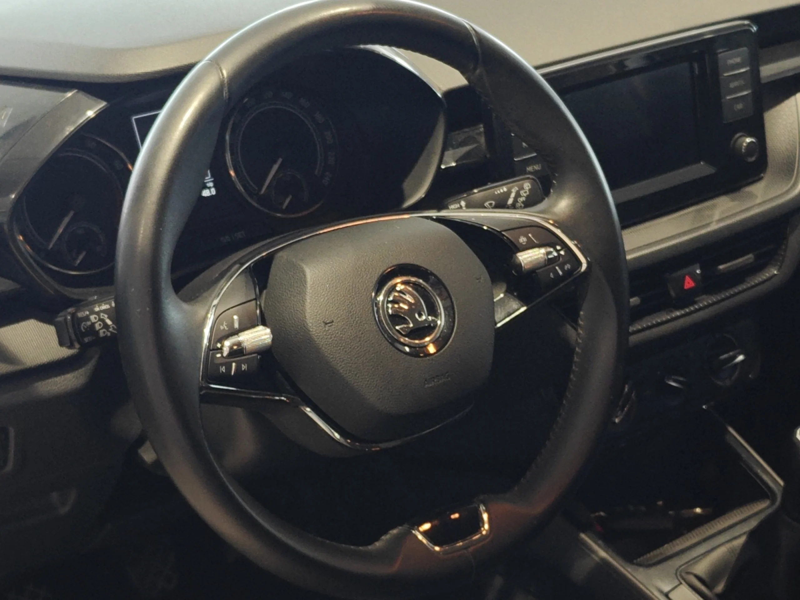 SKODA FABIA 1.0 MPI 59KW (80CV) ACTIVE - Foto 9