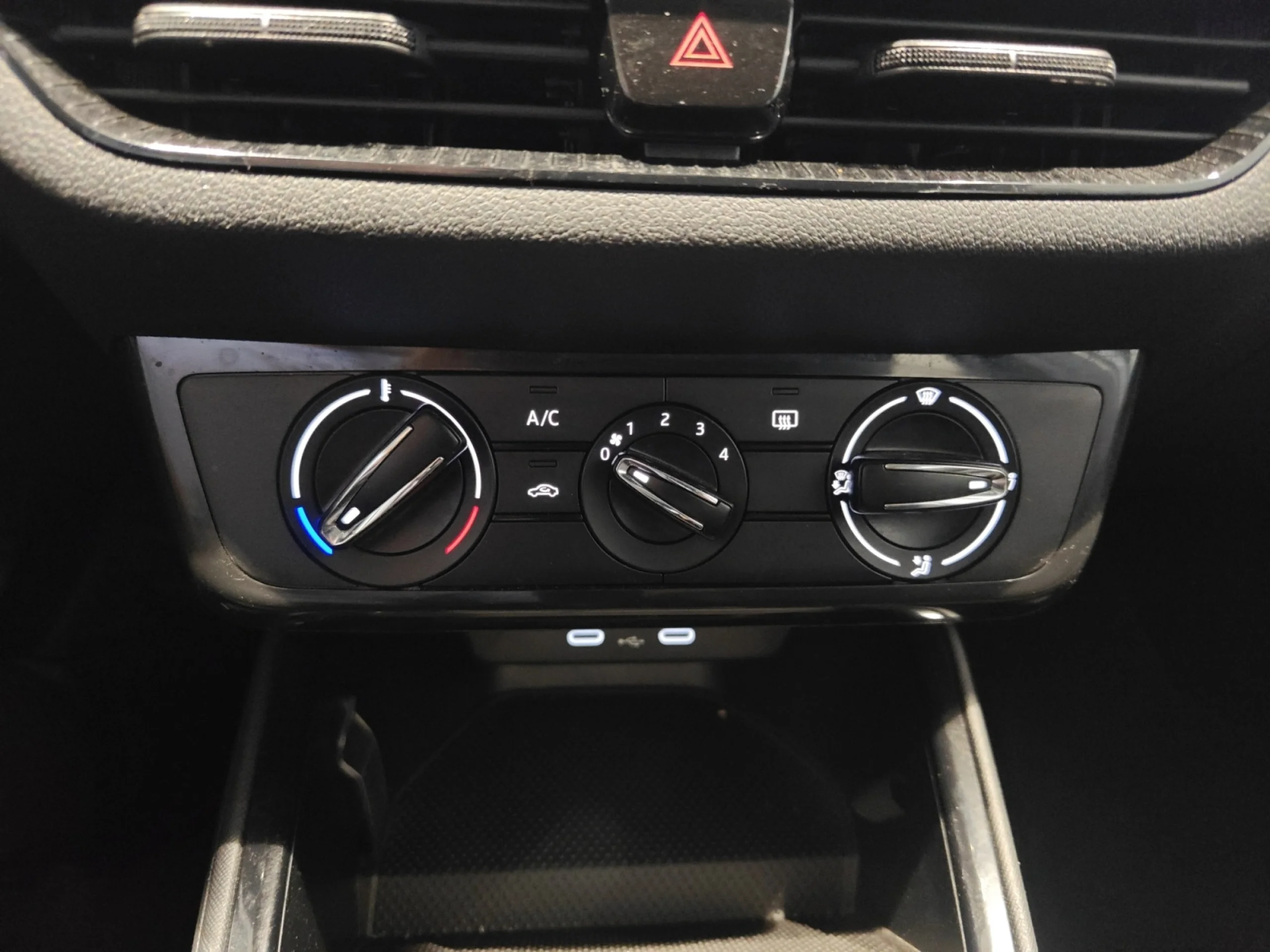 SKODA FABIA 1.0 MPI 59KW (80CV) ACTIVE - Foto 17