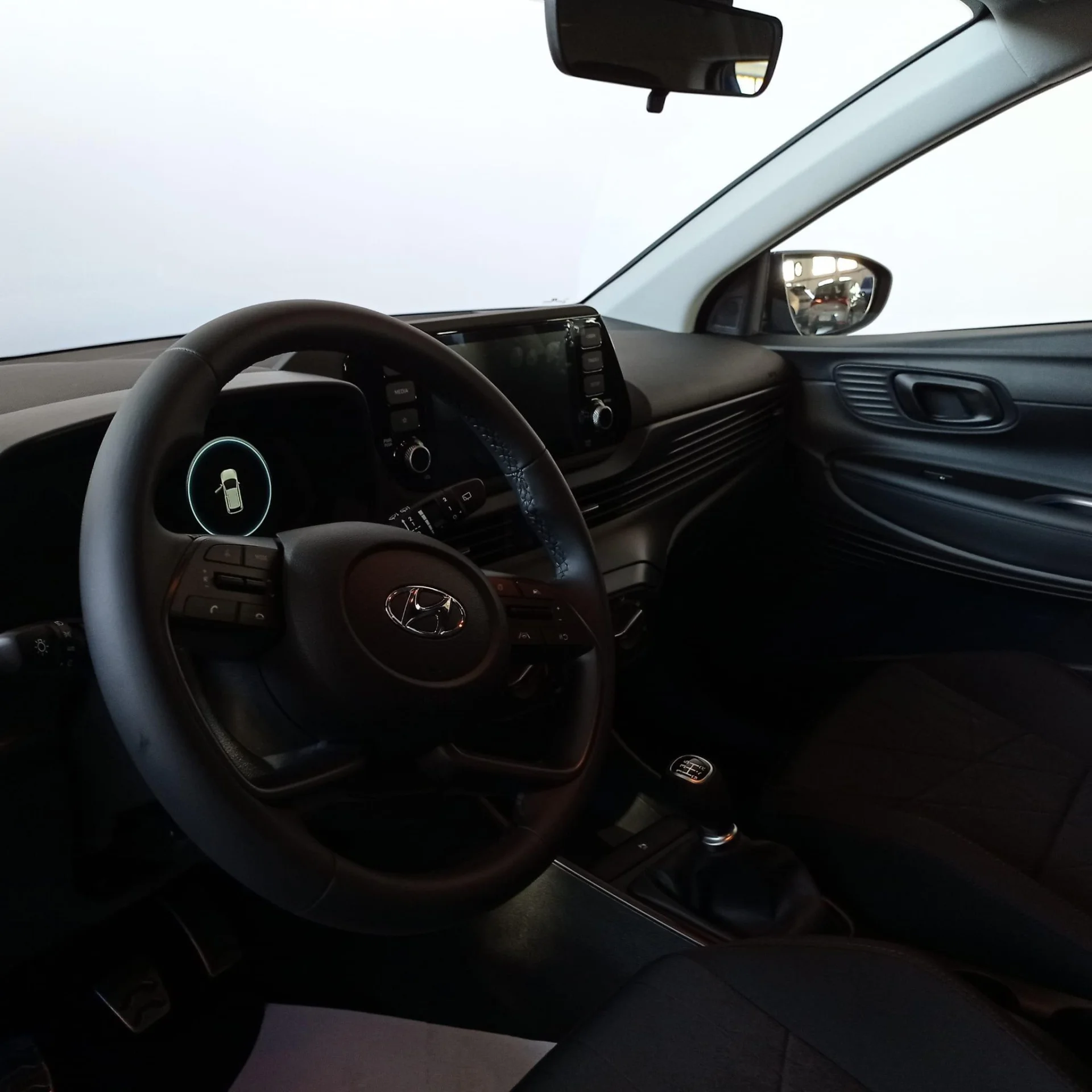 HYUNDAI BAYON 1.0 TGDI 74KW (100CV) 48V TECNO DCT - Foto 4