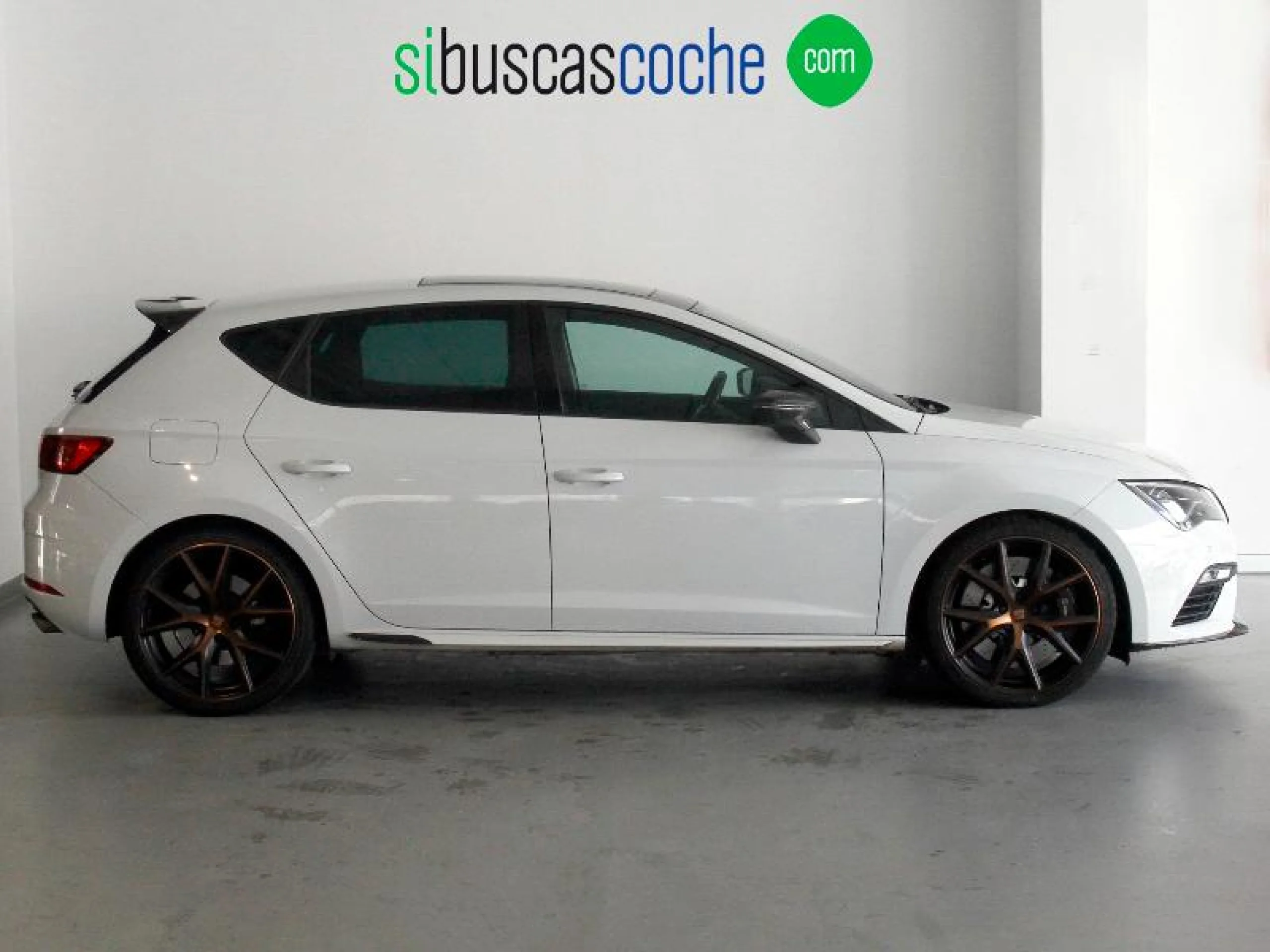 SEAT LEON 2.0 TSI 213KW DSG 7 CUPRA CARBON EDITION - Foto 3