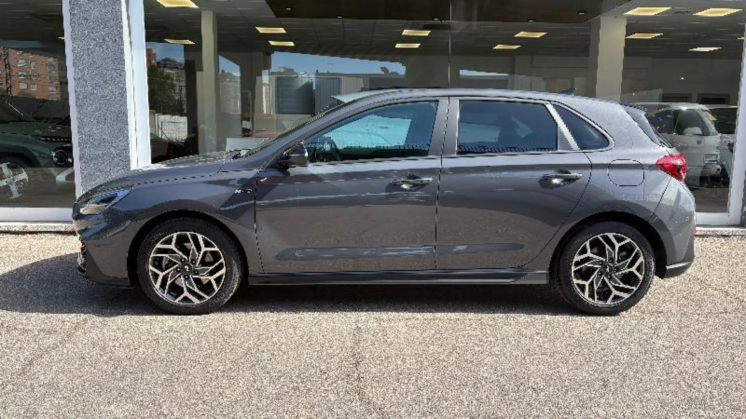 HYUNDAI I30 1.0 TGDI N LINE SE - Foto 10
