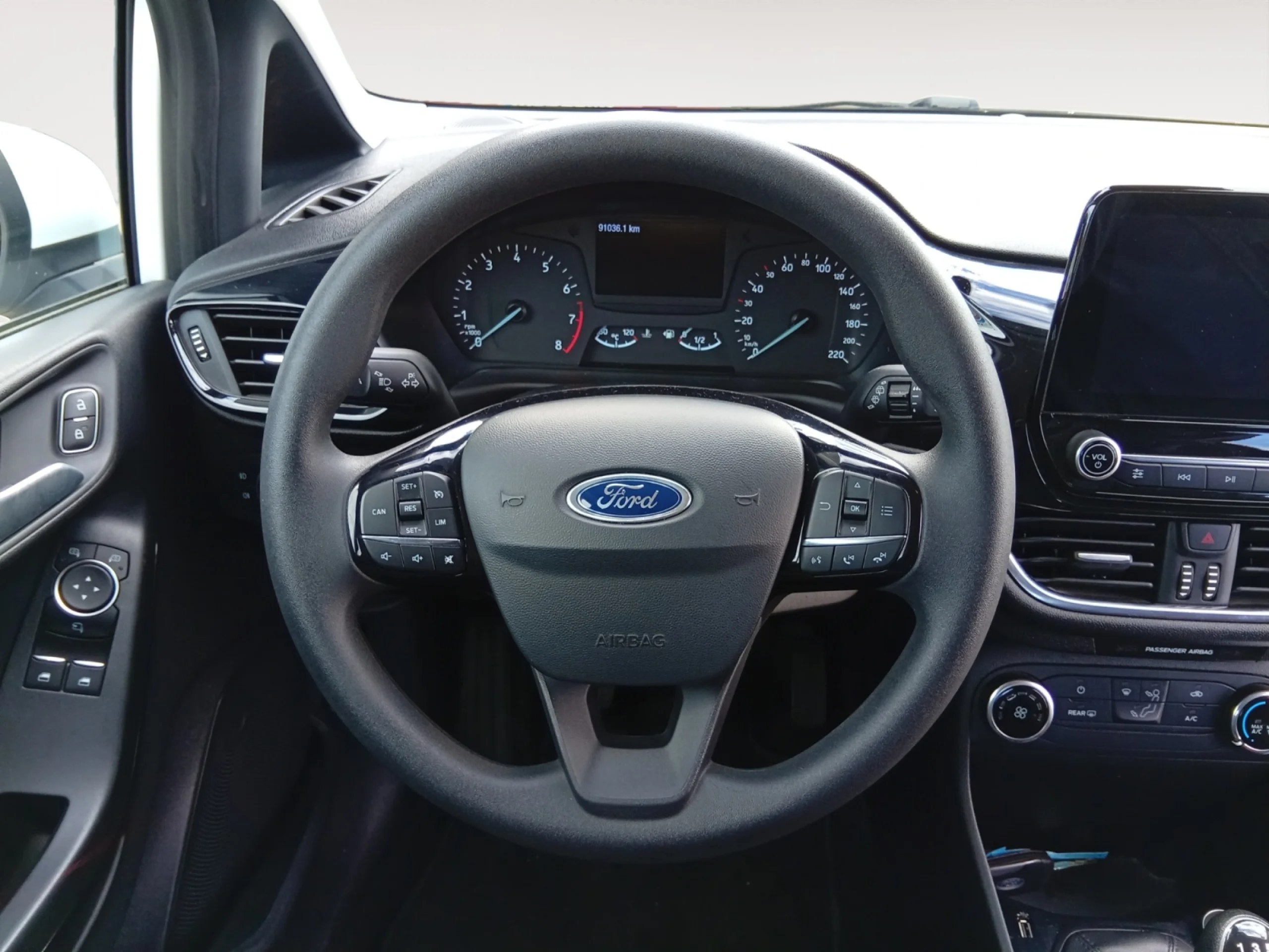 FORD FIESTA 1.1 TI VCT 63KW TREND 5P - Foto 11