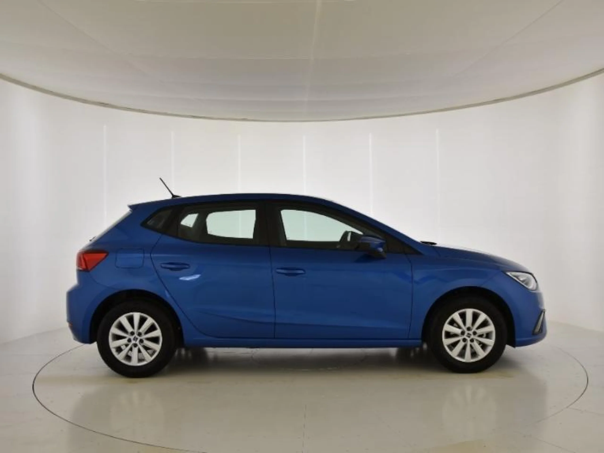 SEAT IBIZA 1.0 MPI 59KW (80CV) STYLE XL - Foto 3