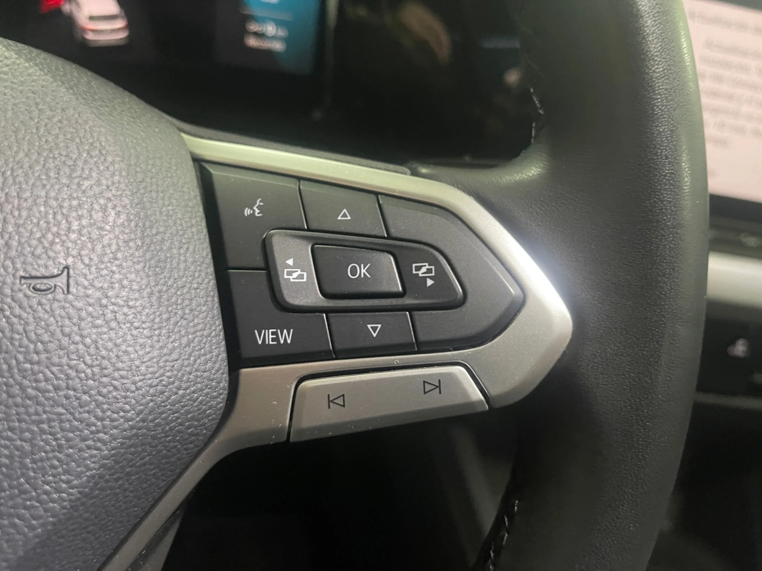 VOLKSWAGEN GOLF LIFE 2.0 TDI 85KW (115CV) - Foto 10