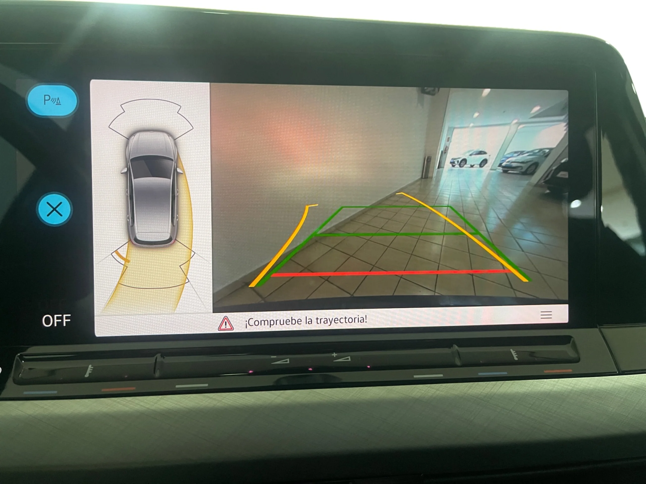 VOLKSWAGEN GOLF LIFE 2.0 TDI 85KW (115CV) - Foto 12