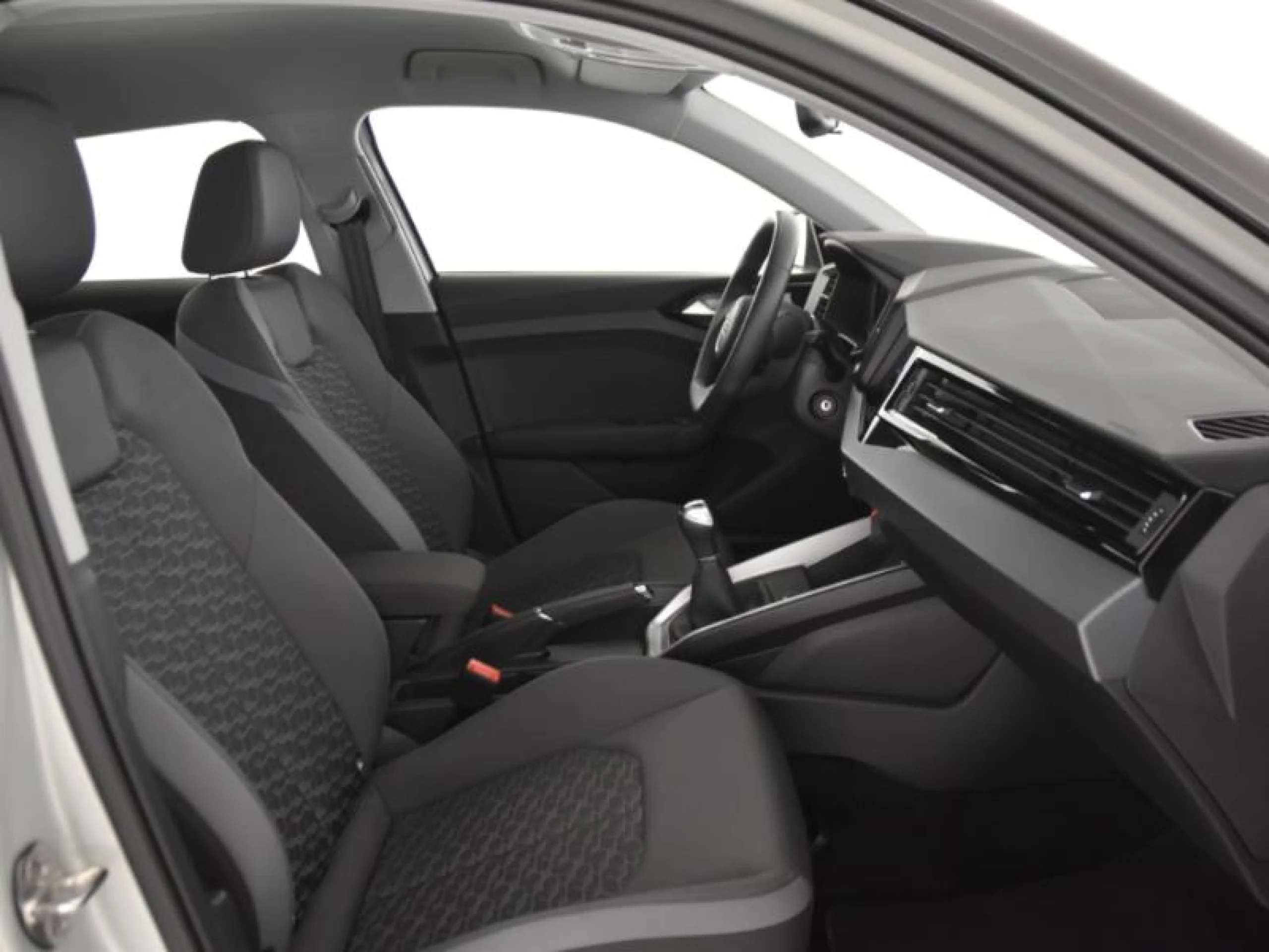 AUDI A1 SPORTBACK ADRENALIN 25 TFSI 70KW (95CV) - Foto 5