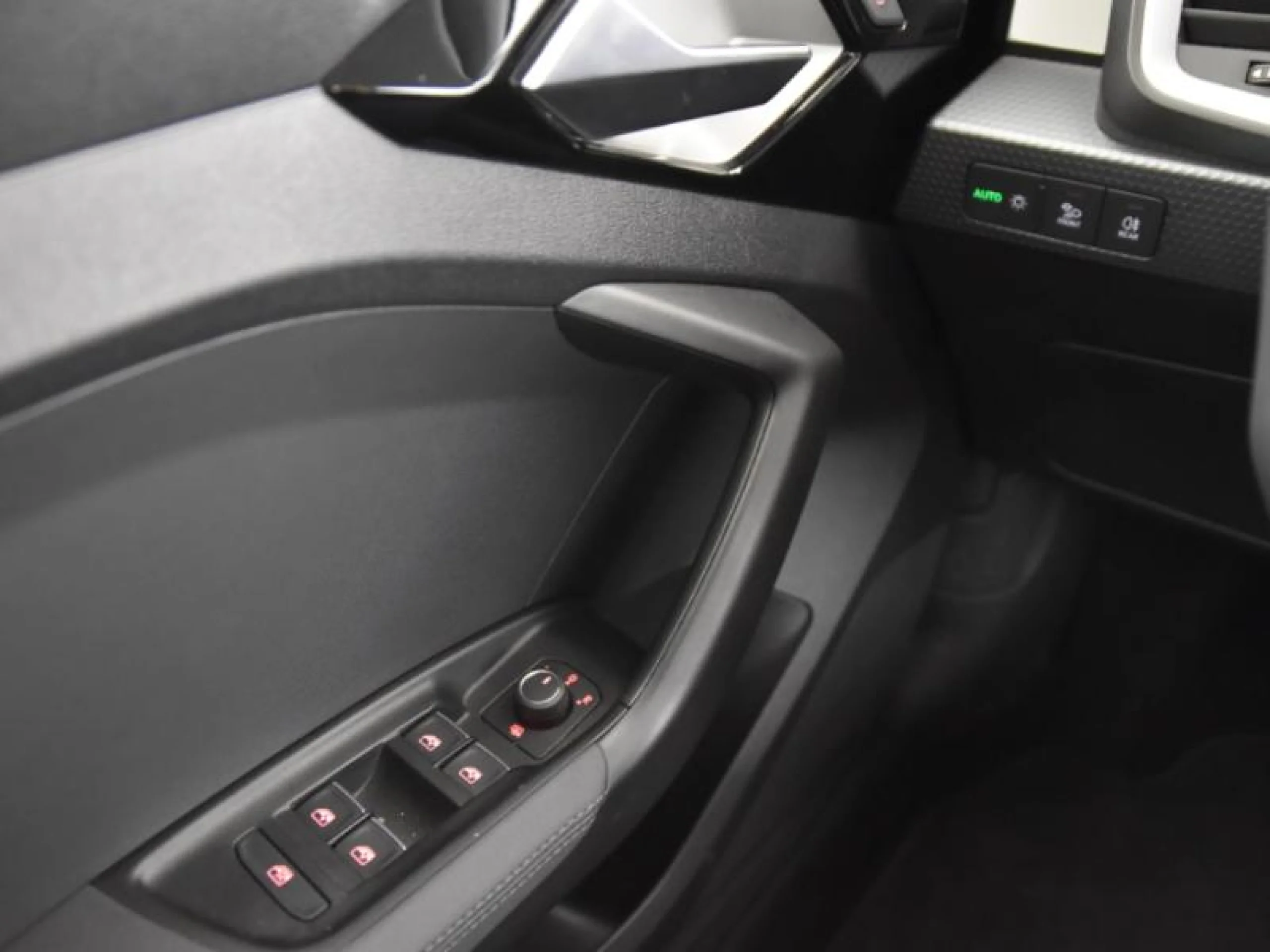 AUDI A1 SPORTBACK ADRENALIN 25 TFSI 70KW (95CV) - Foto 16