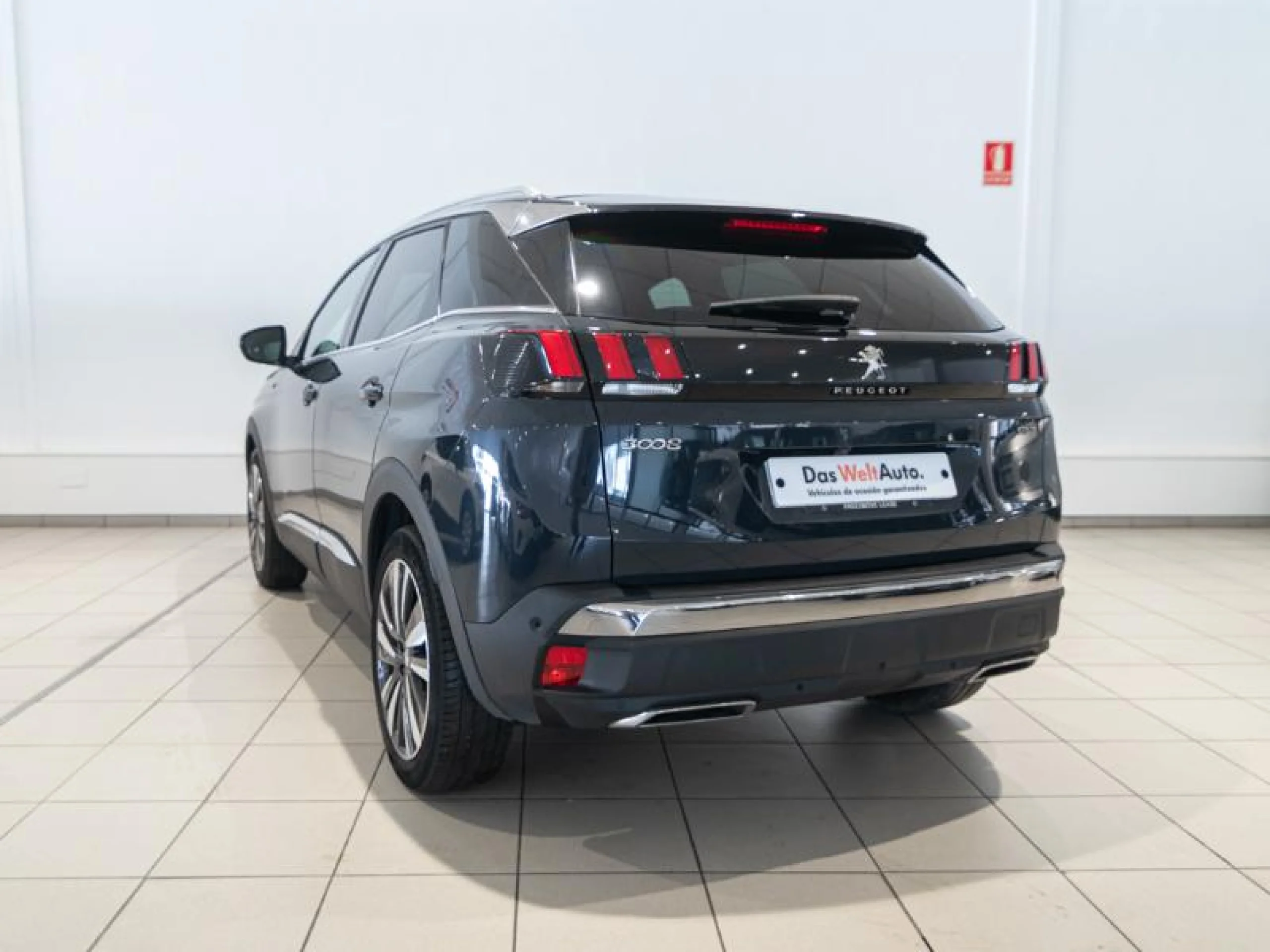 PEUGEOT 3008 2.0 BLUEHDI 133KW (180CV) S&S GT EAT8 - Foto 2