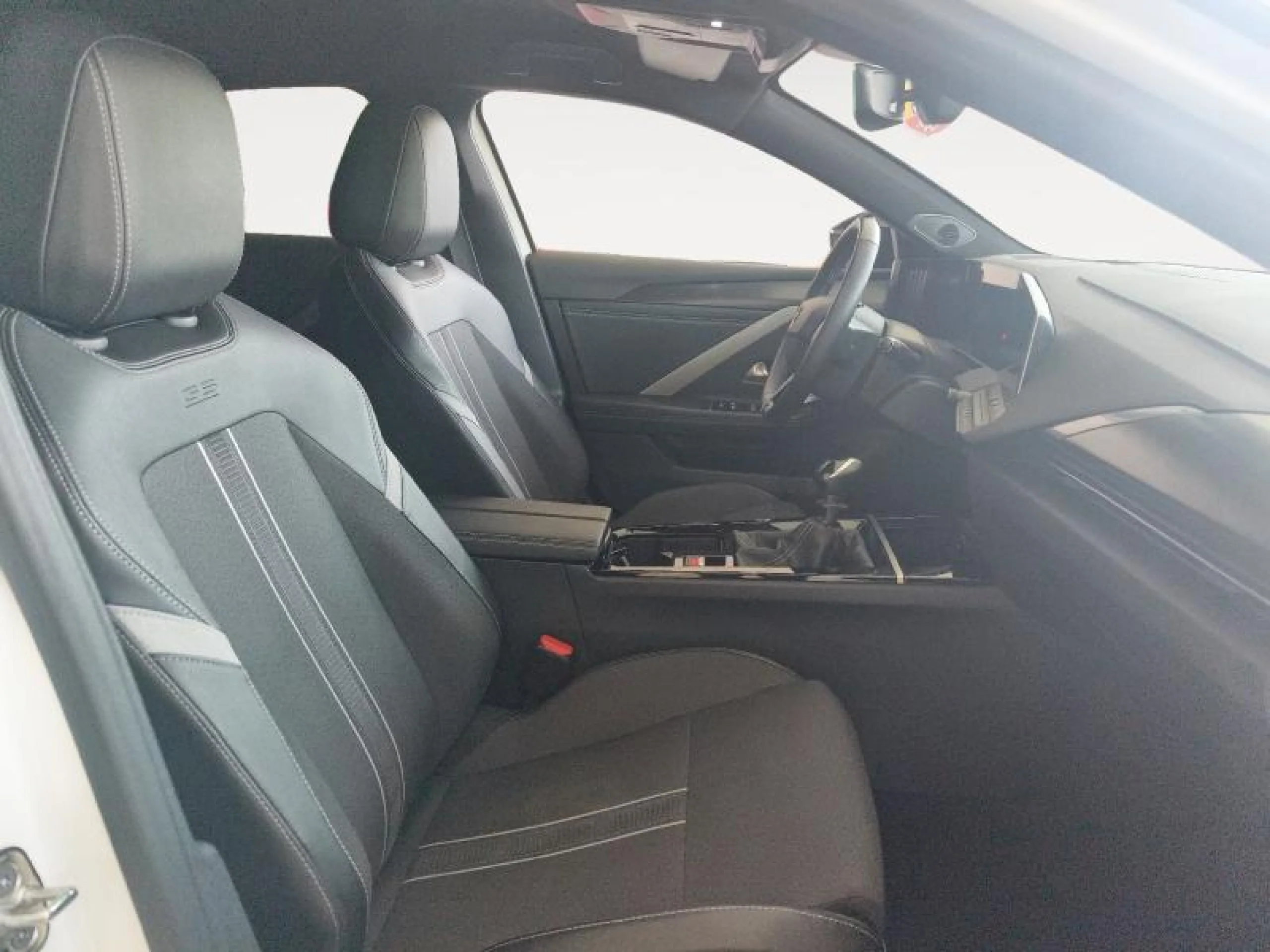 OPEL ASTRA 1.2T XHT 96KW (130CV) GS - Foto 4