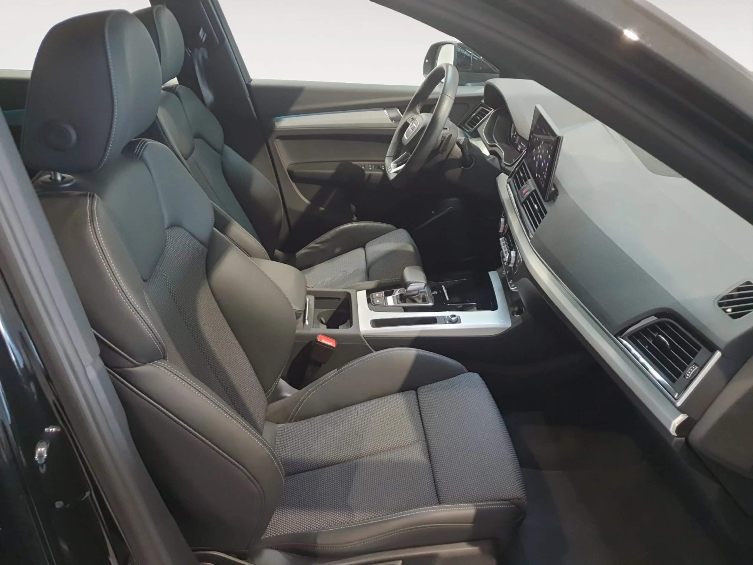 AUDI Q5 S LINE 35 TDI 120KW S TRONIC - Foto 8