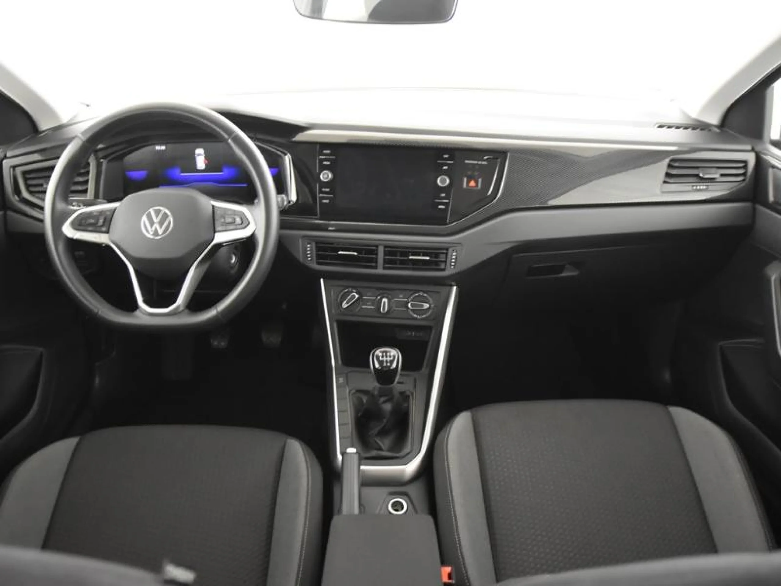 VOLKSWAGEN POLO ··MÁS·· 1.0 TSI 70KW (95CV) - Foto 4
