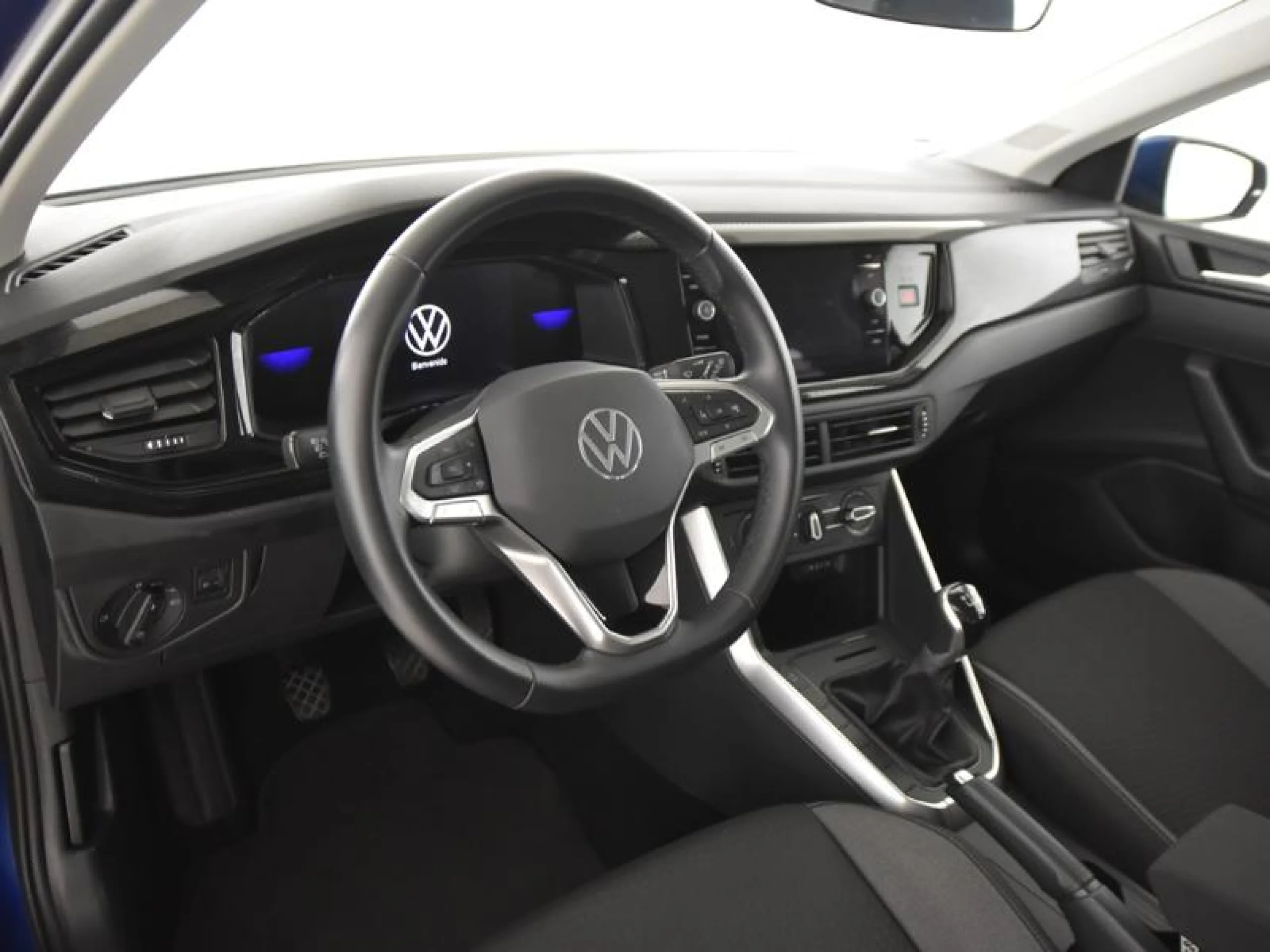 VOLKSWAGEN POLO ··MÁS·· 1.0 TSI 70KW (95CV) - Foto 9