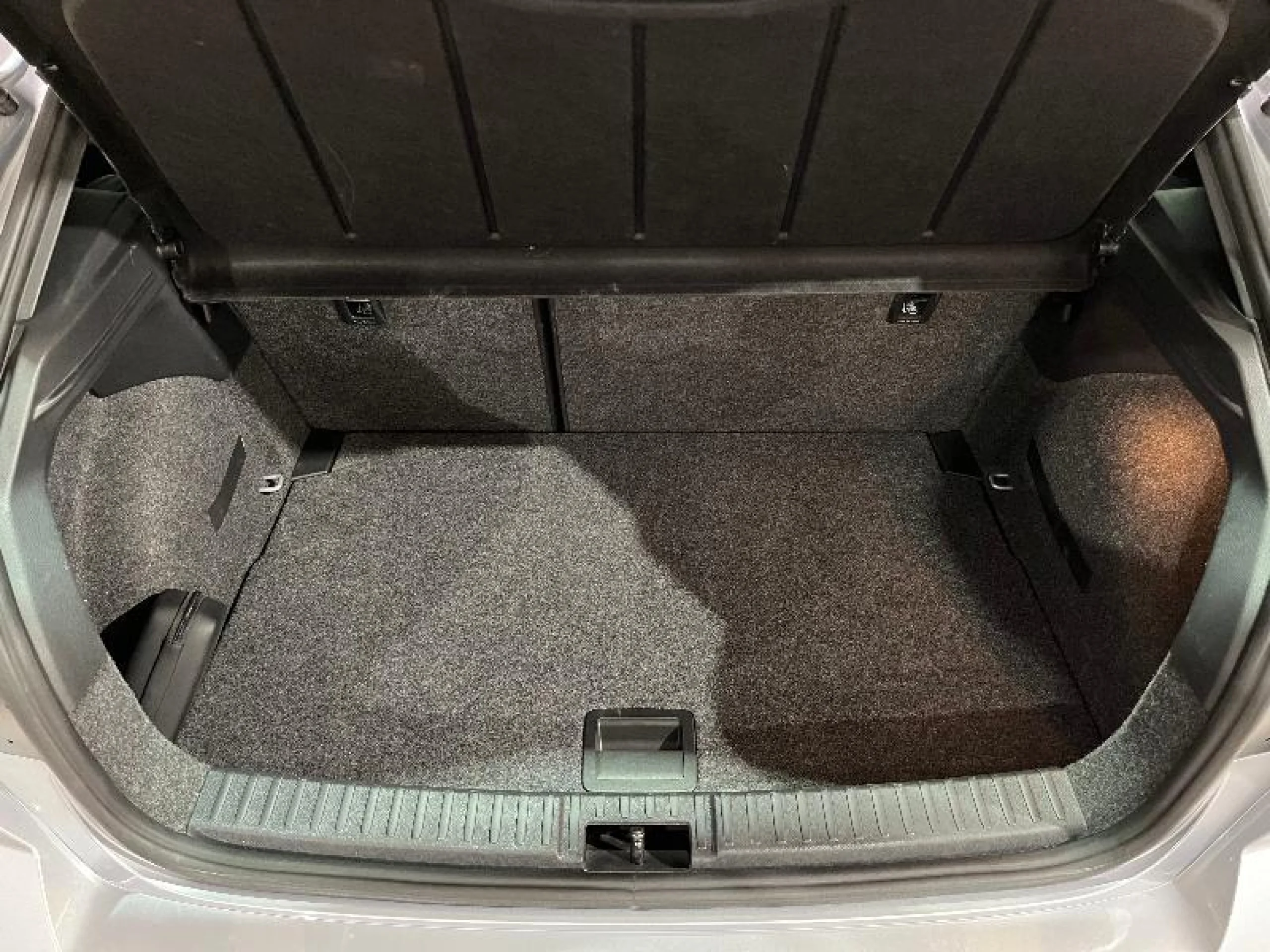 SEAT IBIZA 1.0 TSI 81KW (110CV) SPECIAL EDITION - Foto 8