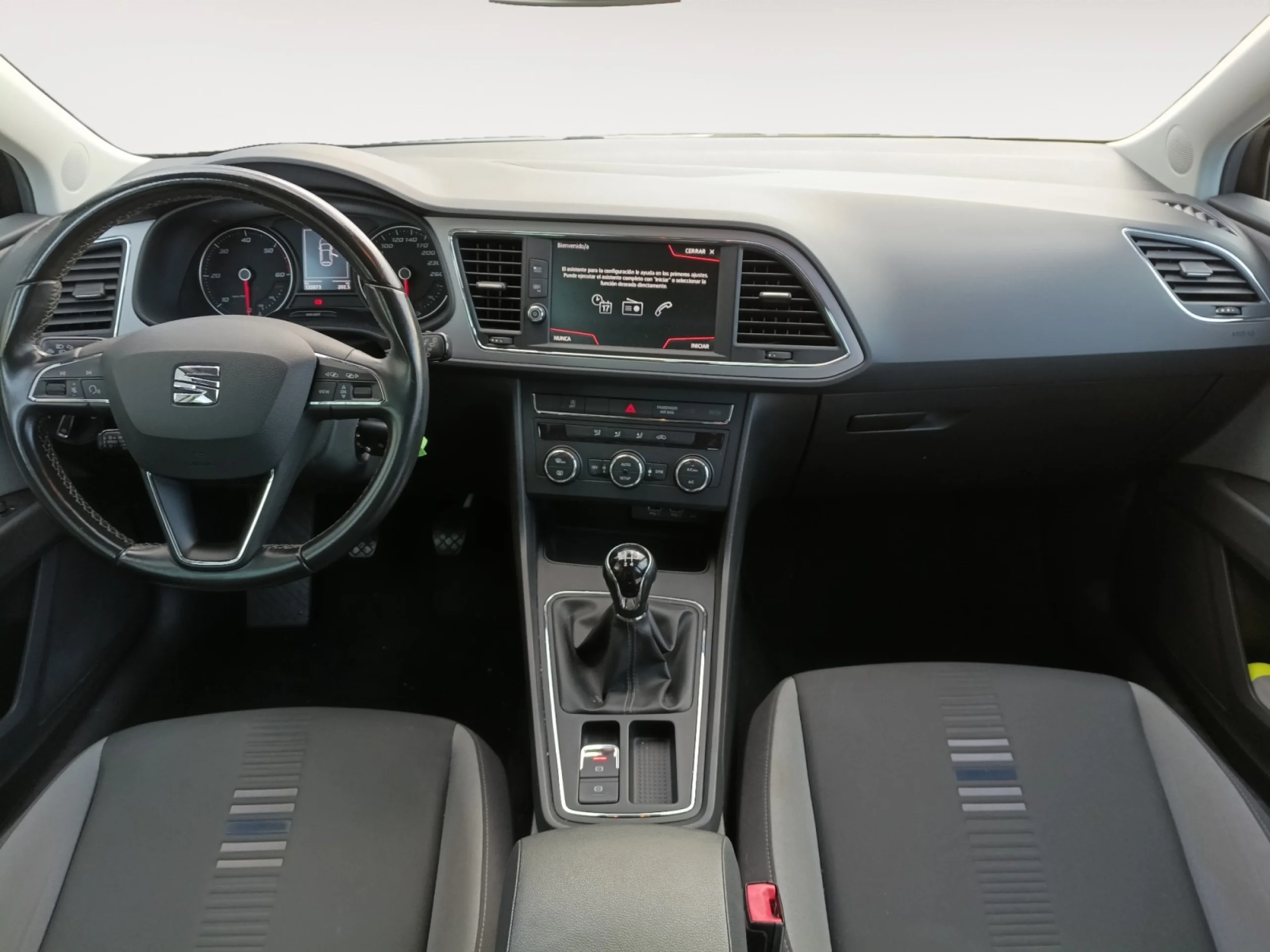 SEAT LEON 1.6 TDI 85KW (115CV) S&S STYLE VISIO ED - Foto 4