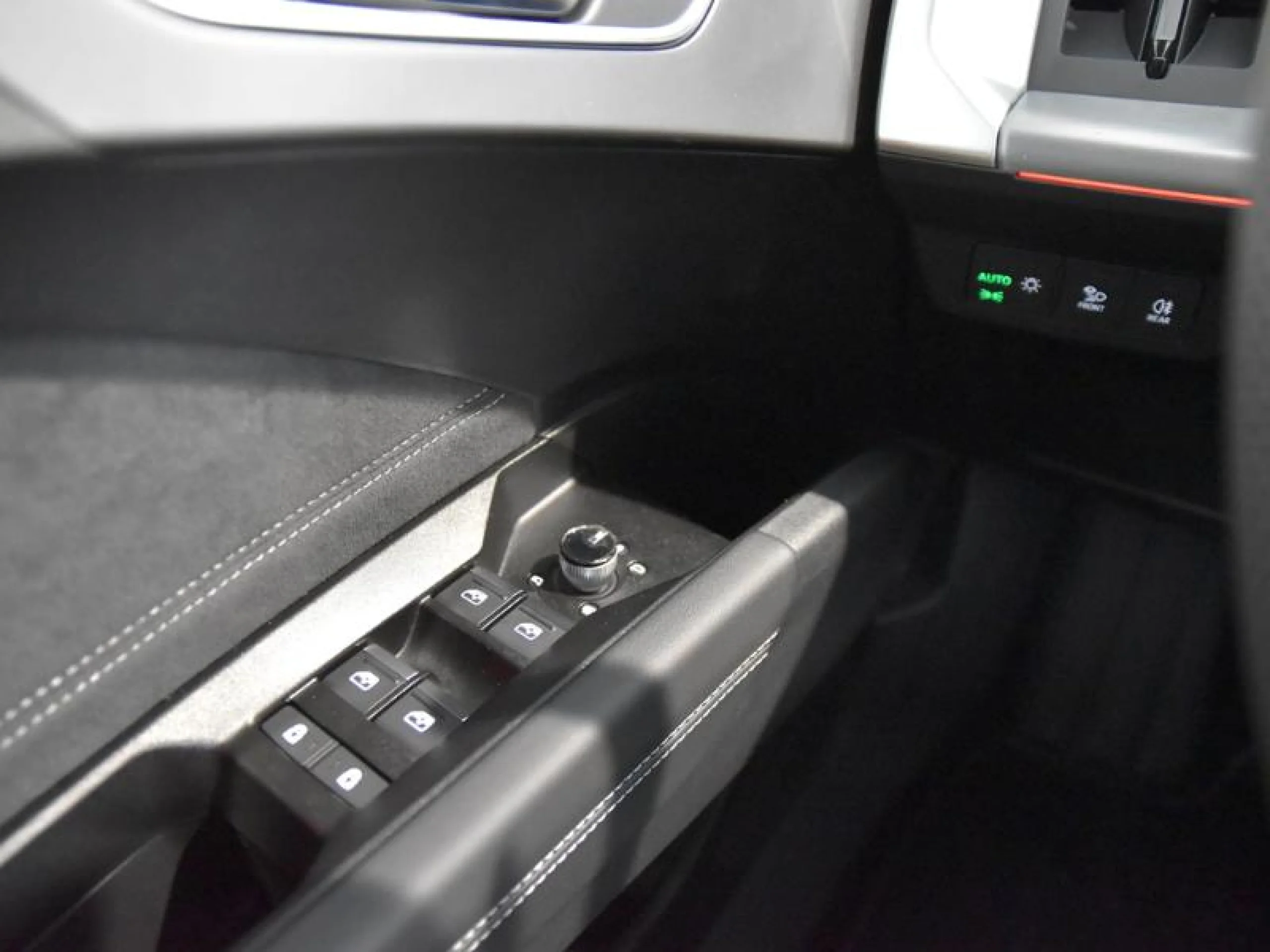 AUDI Q4 E TRON BLACK LINE EDITION 45 E TRON 210KW 82KWH - Foto 20