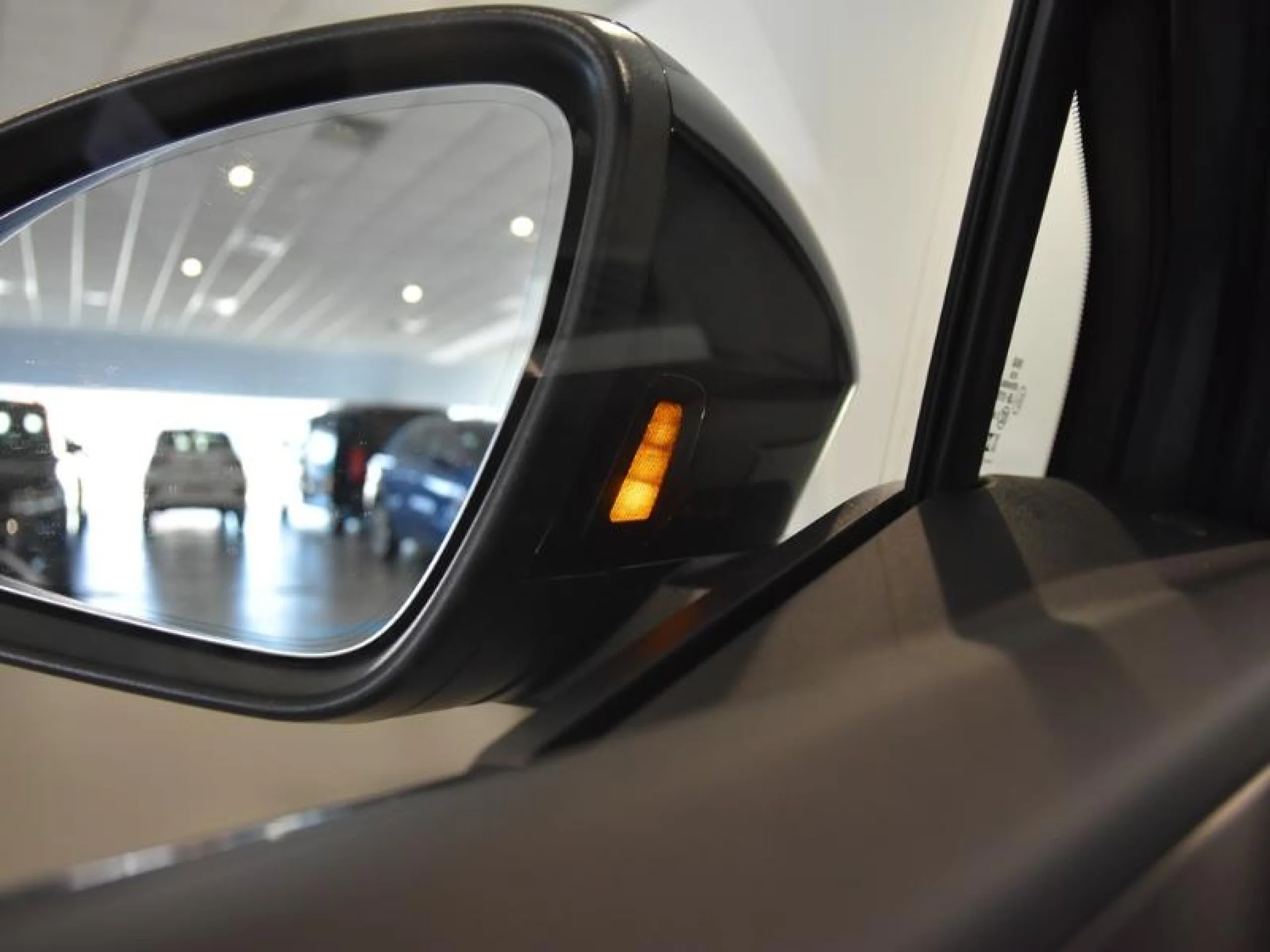 AUDI Q4 E TRON BLACK LINE EDITION 45 E TRON 210KW 82KWH - Foto 22