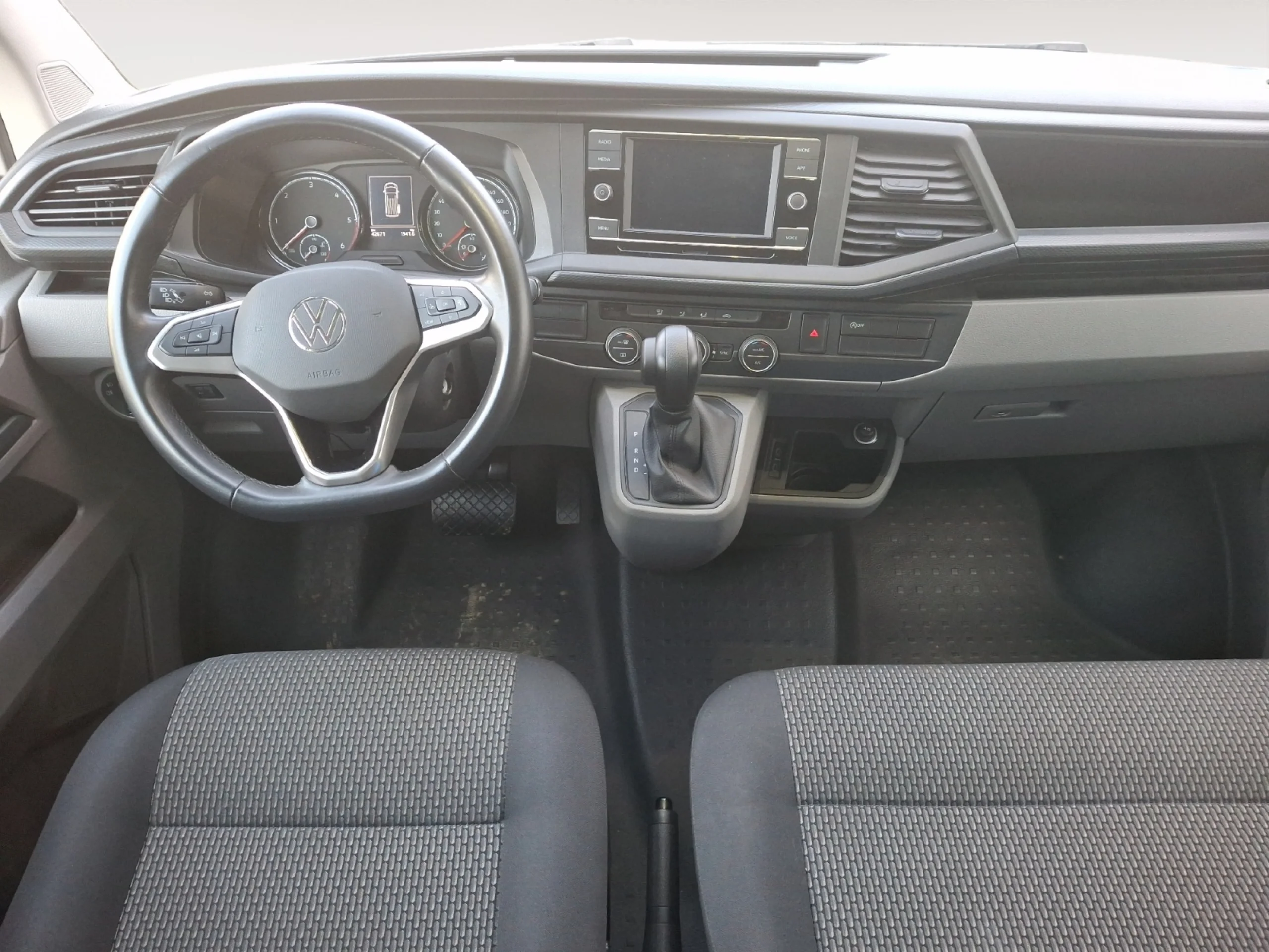 VOLKSWAGEN CARAVELLE PREMIUM CORTA 2.0 TDI 110KW BMT DSG - Foto 4