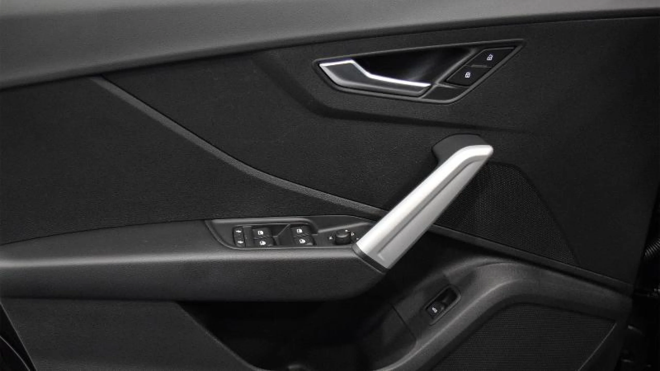 AUDI Q2 ADVANCED 30 TFSI 81KW (110CV) - Foto 14