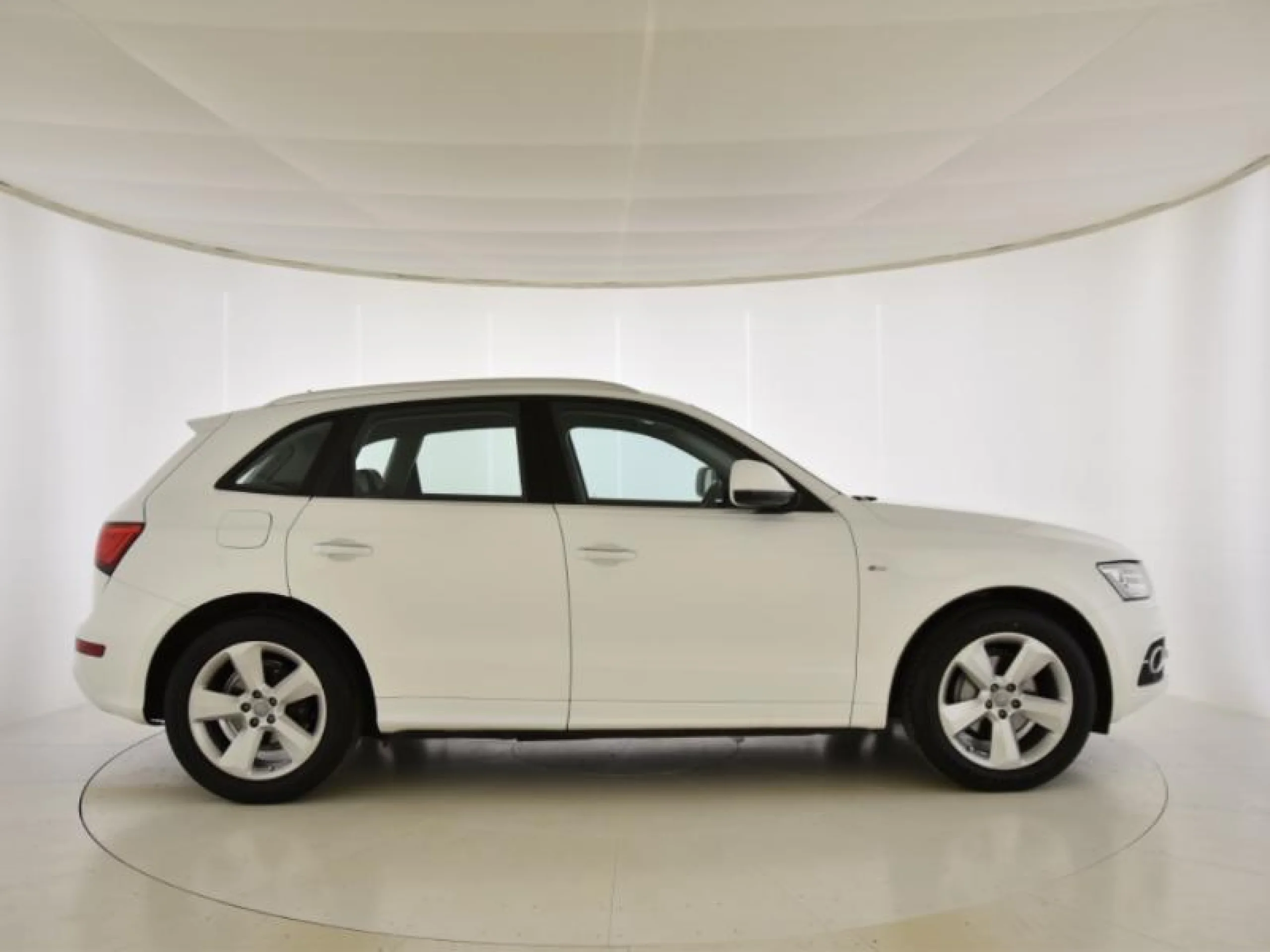 AUDI Q5 2.0 TDI 150CV ULTRA S LINE EDITION - Foto 3