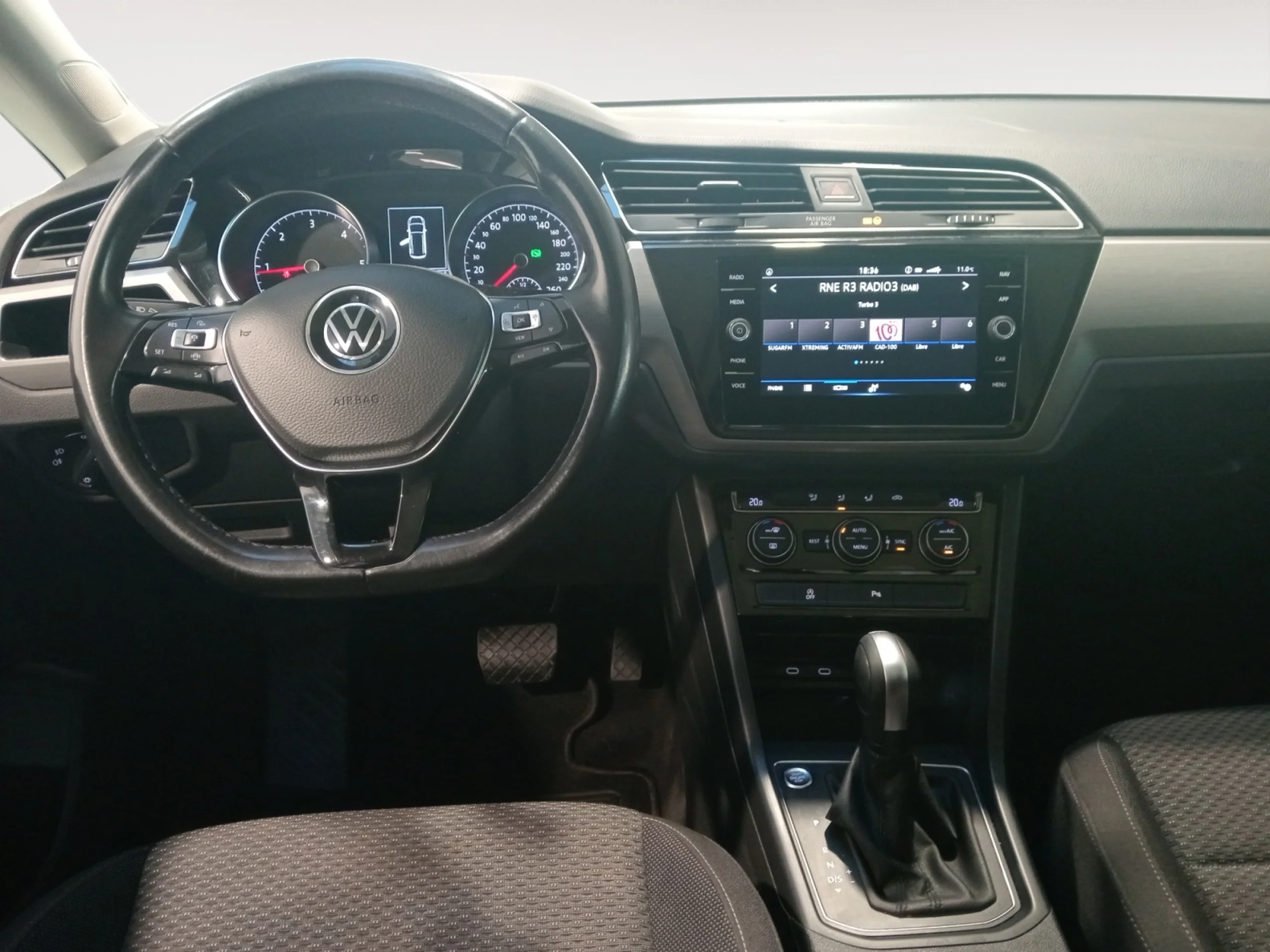 VOLKSWAGEN TOURAN ADVANCE 2.0 TDI 110KW (150CV) DSG - Foto 4