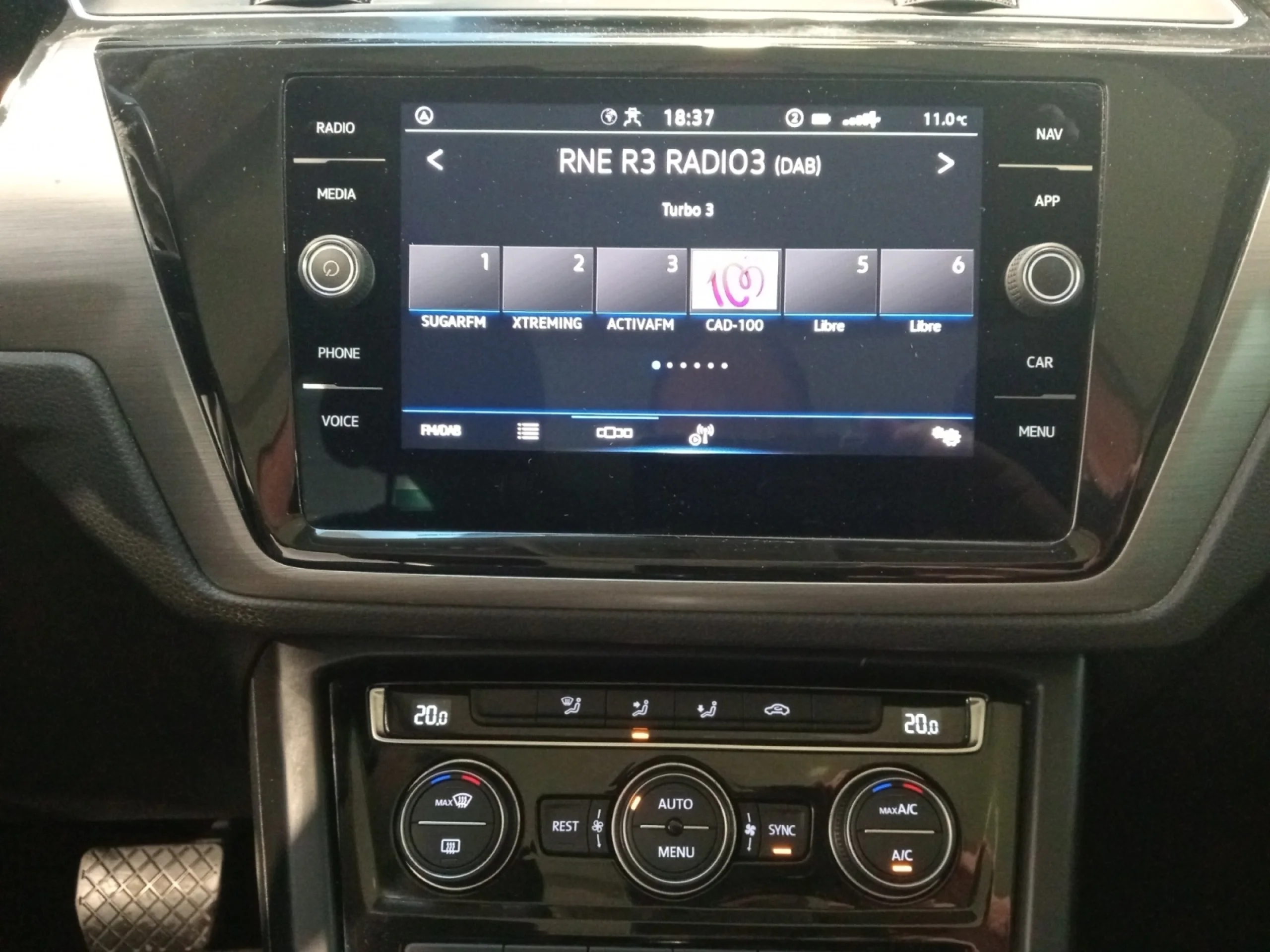 VOLKSWAGEN TOURAN ADVANCE 2.0 TDI 110KW (150CV) DSG - Foto 9