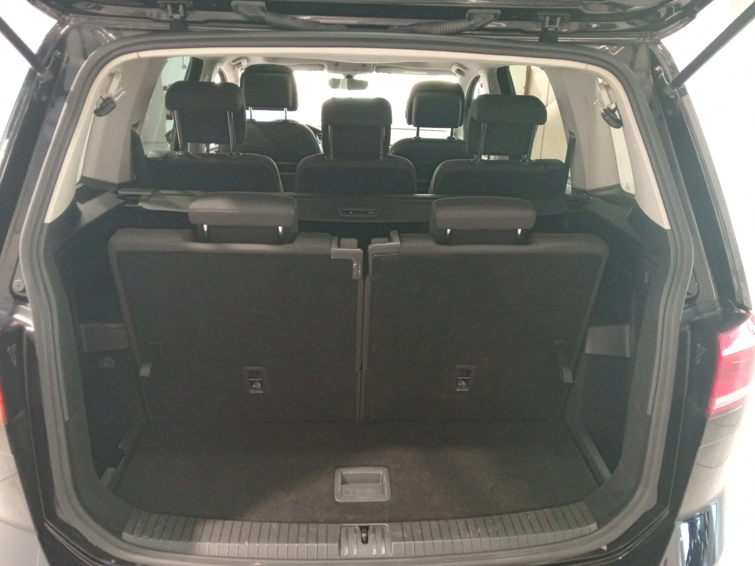 VOLKSWAGEN TOURAN ADVANCE 2.0 TDI 110KW (150CV) DSG - Foto 15