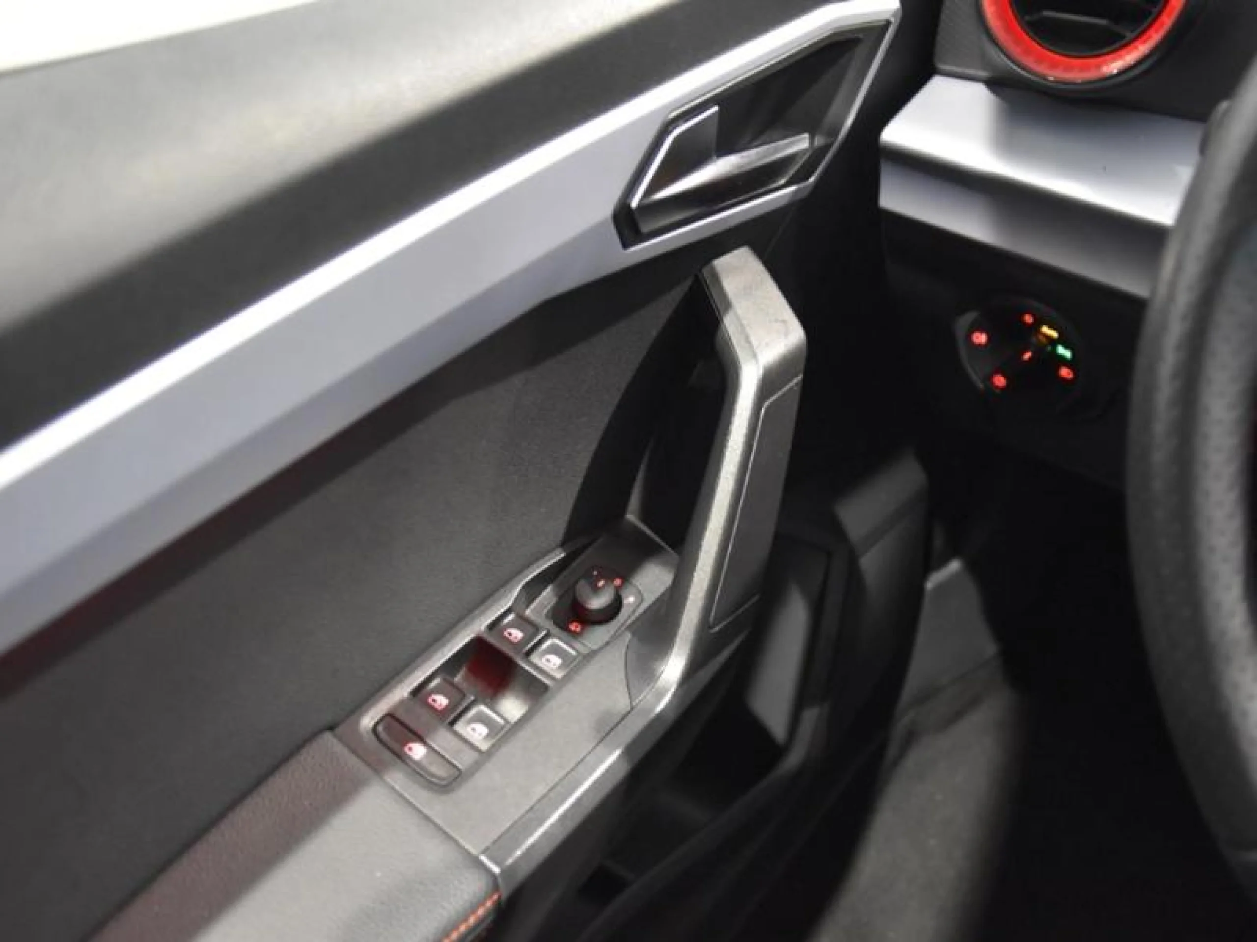 SEAT ARONA 1.0 TSI 81KW (110CV) DSG FR - Foto 18