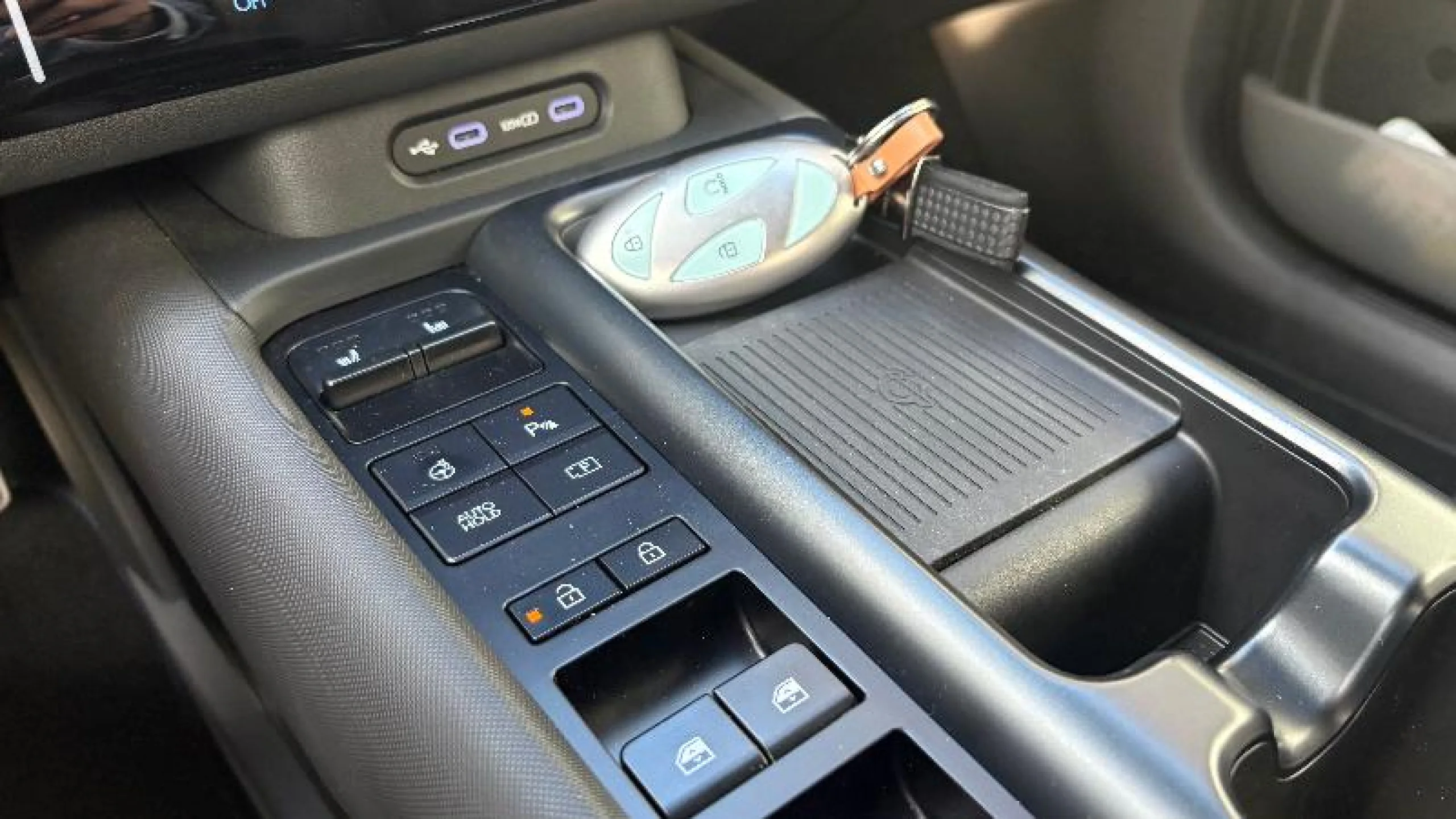 HYUNDAI Ioniq 6 239KW (325CV) 84KWH AWD N LINE - Foto 25