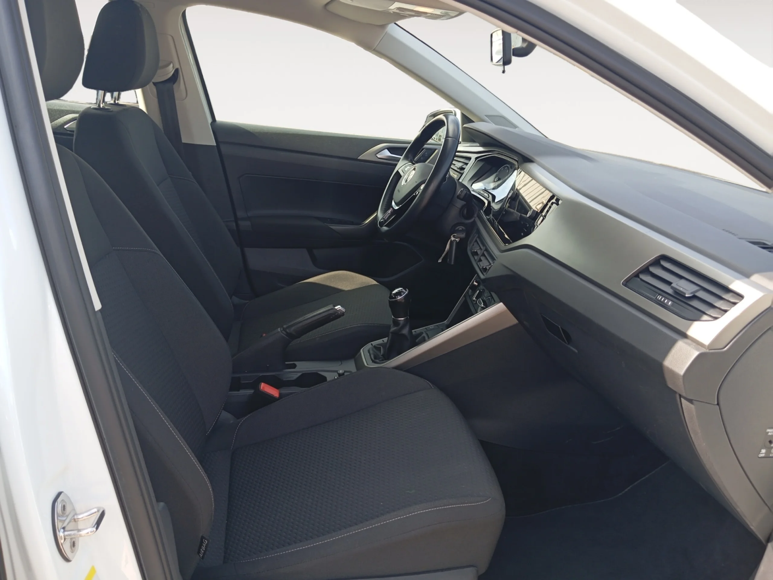 VOLKSWAGEN POLO ADVANCE 1.0 TSI 70KW (95CV) - Foto 5