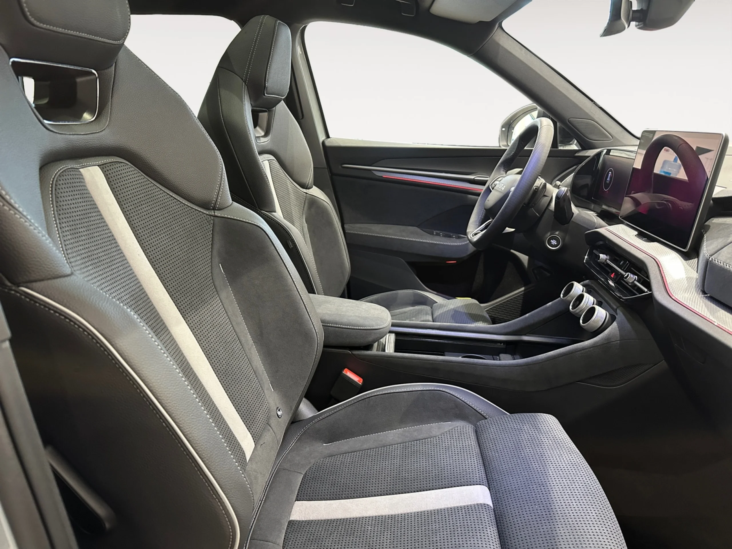 SKODA KODIAQ 1.5 TSI 150KW DSG PHEV SPORTLINE - Foto 5