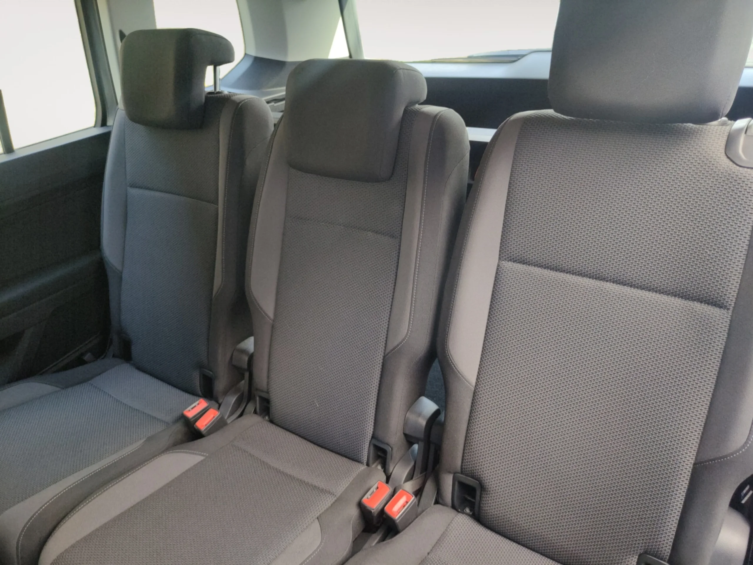 VOLKSWAGEN TOURAN BUSINESS 2.0 TDI 85KW (115CV) DSG - Foto 6