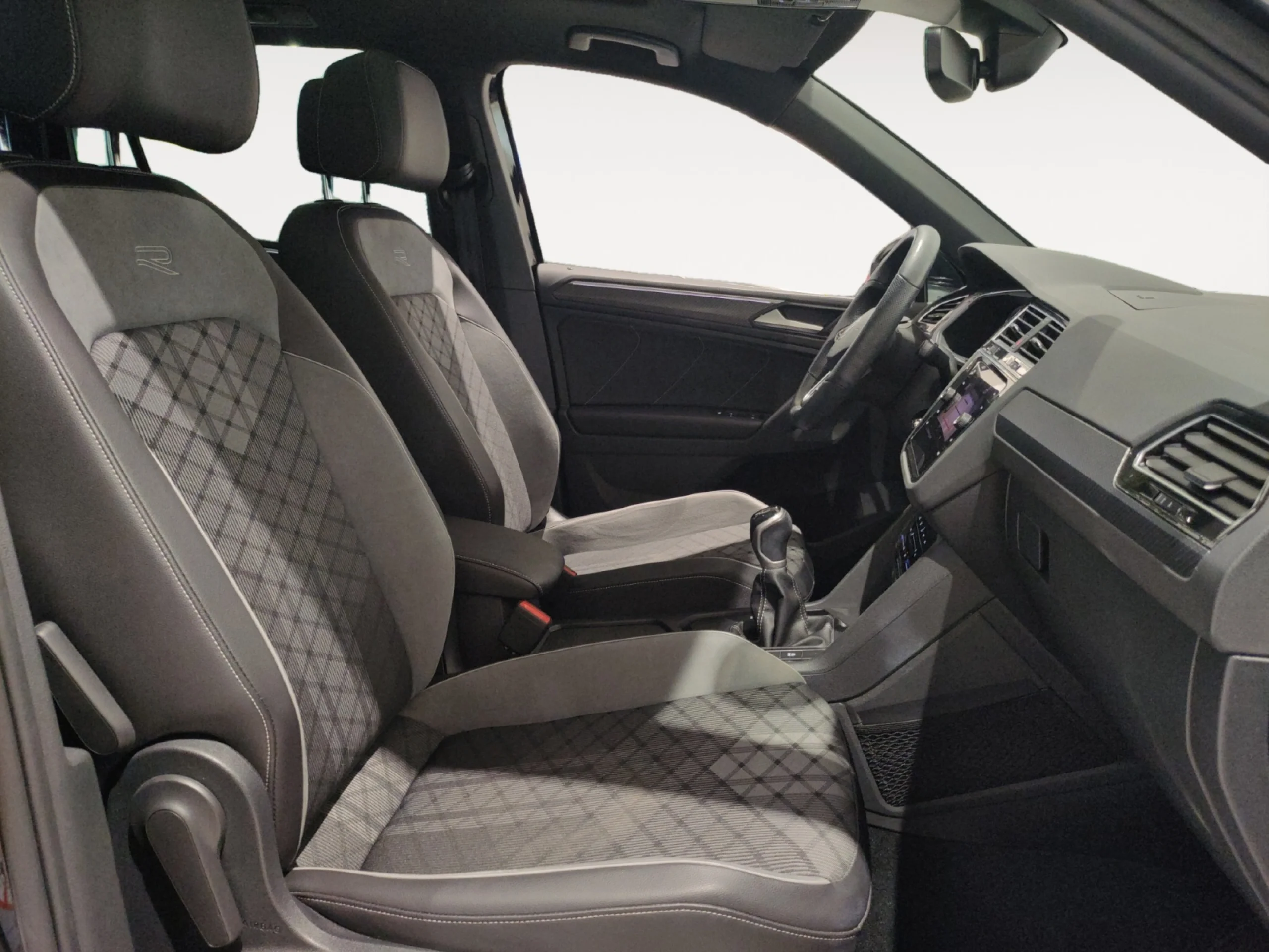 VOLKSWAGEN TIGUAN R LINE 2.0 TDI 110KW (150CV) - Foto 5