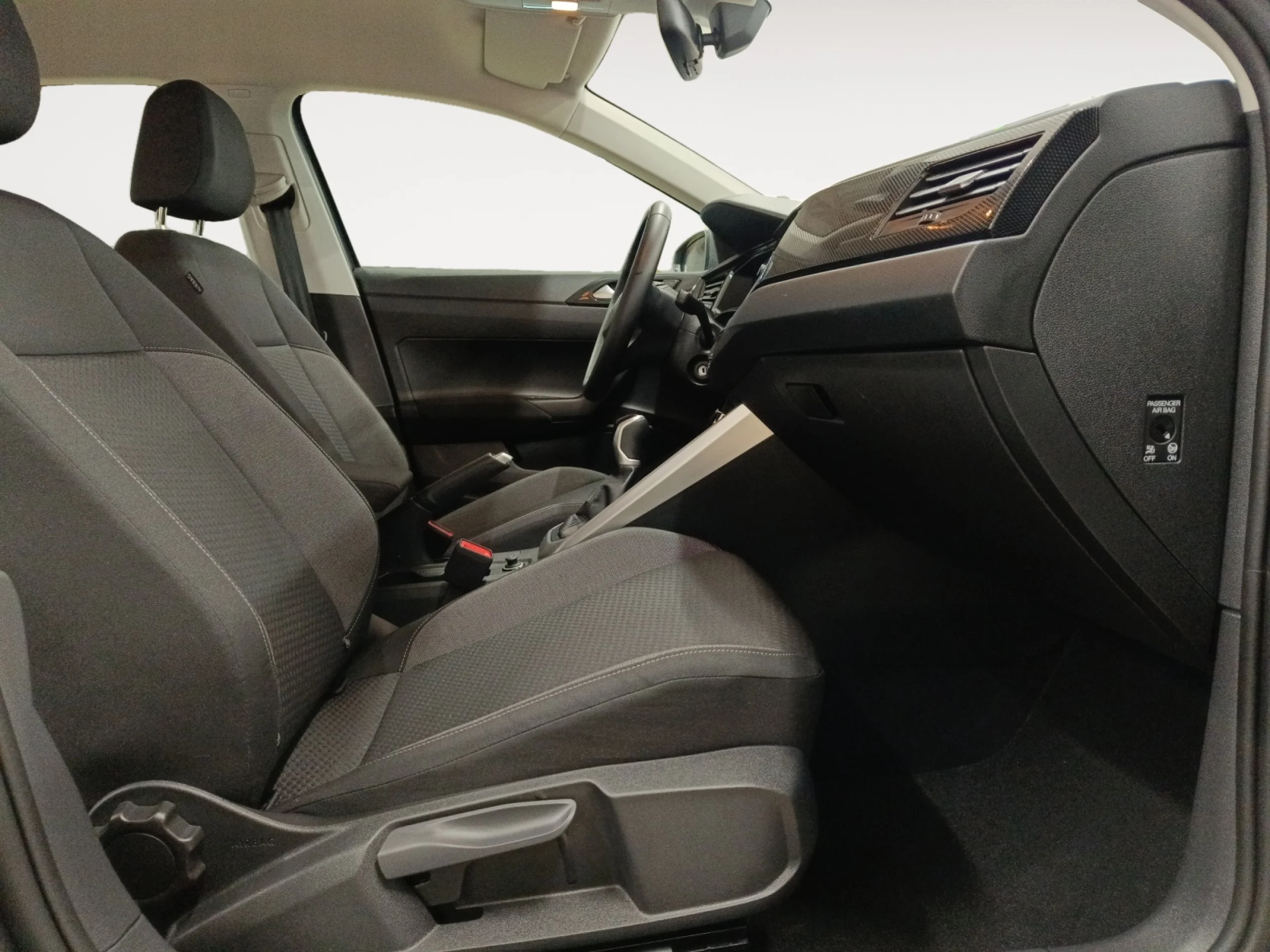 VOLKSWAGEN POLO LIFE 1.0 TSI 70KW (95CV) - Foto 5