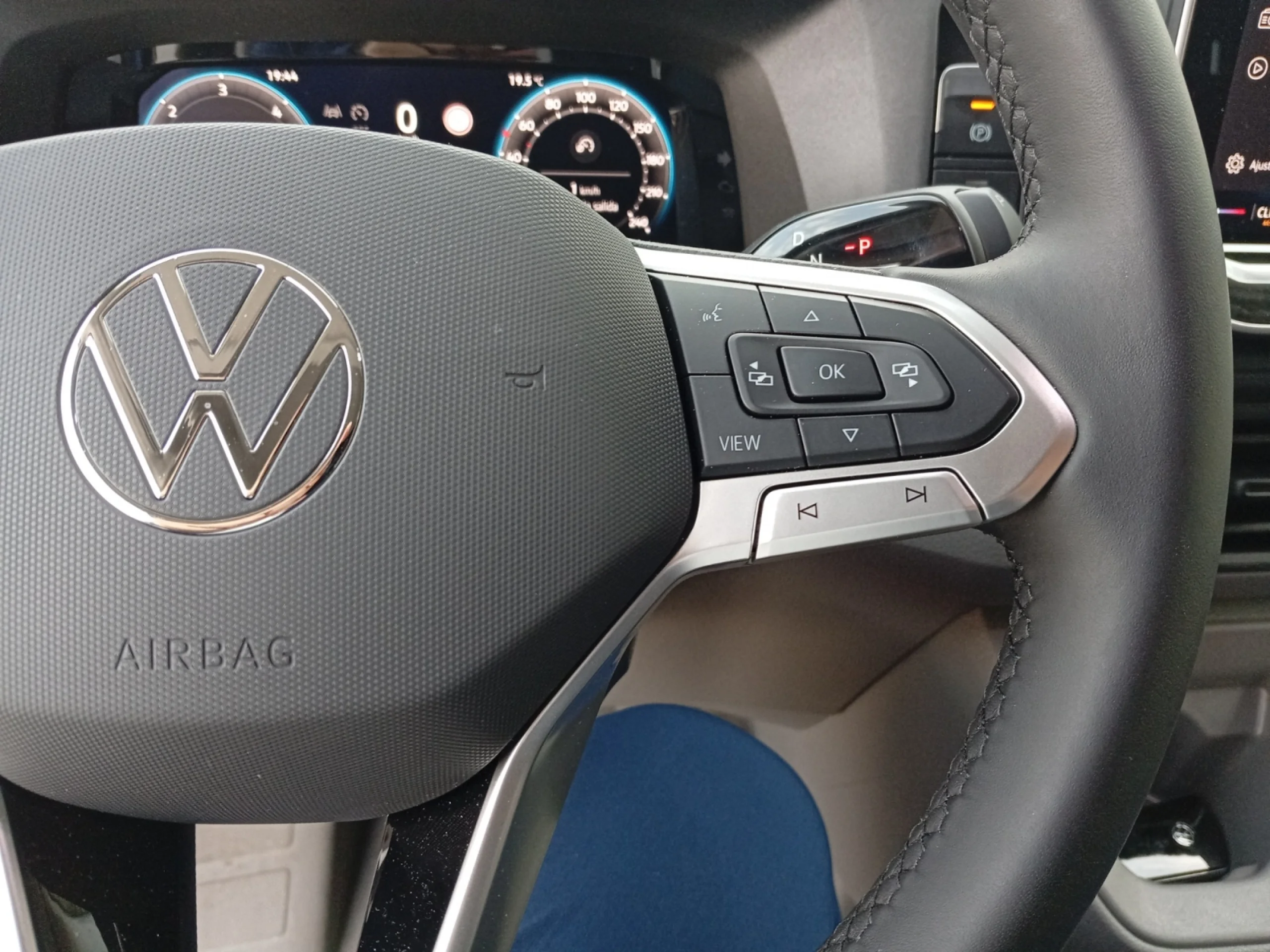 VW COMERCIALES Crafter CRAFTER  35 FURG N  BATALLA MEDIA L3H2 2.0 TDI 4MO 130 KW (177 CV) AUT 8 VEL. 3500 KG - Foto 10