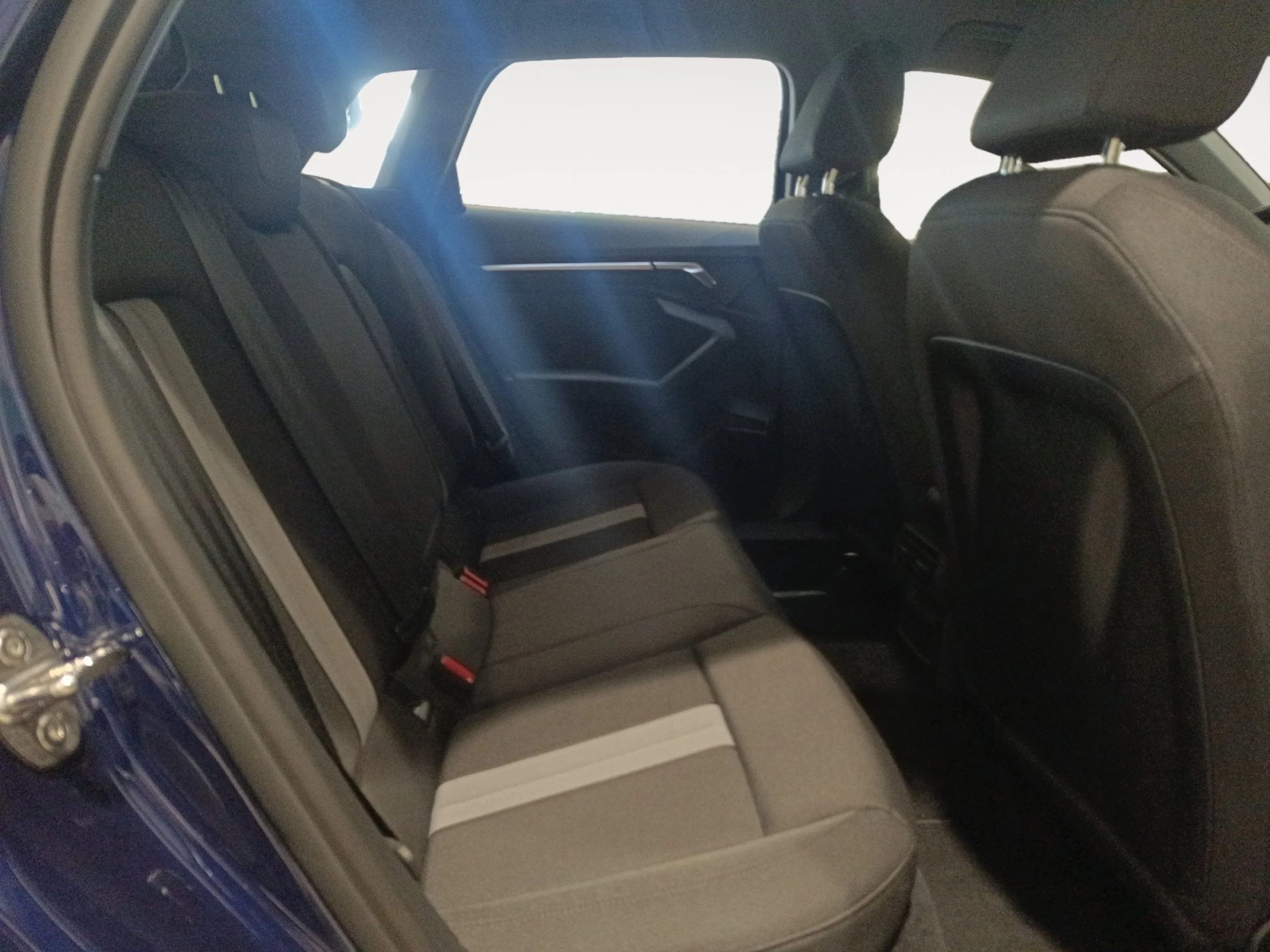 AUDI A3 SPORTBACK ADVANCED 35 TFSI 110KW S TRON - Foto 6