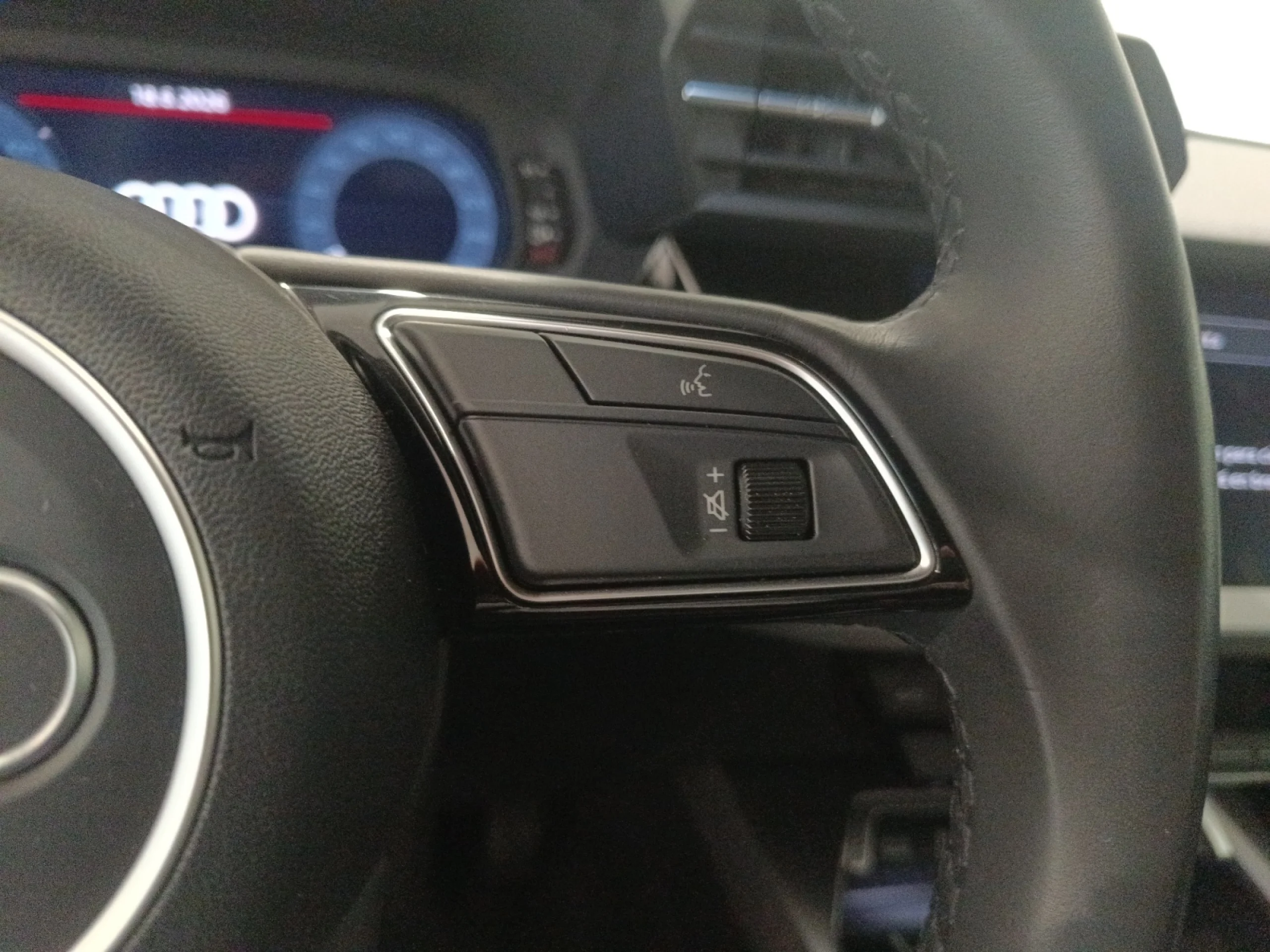 AUDI A3 SPORTBACK ADVANCED 35 TFSI 110KW S TRON - Foto 9